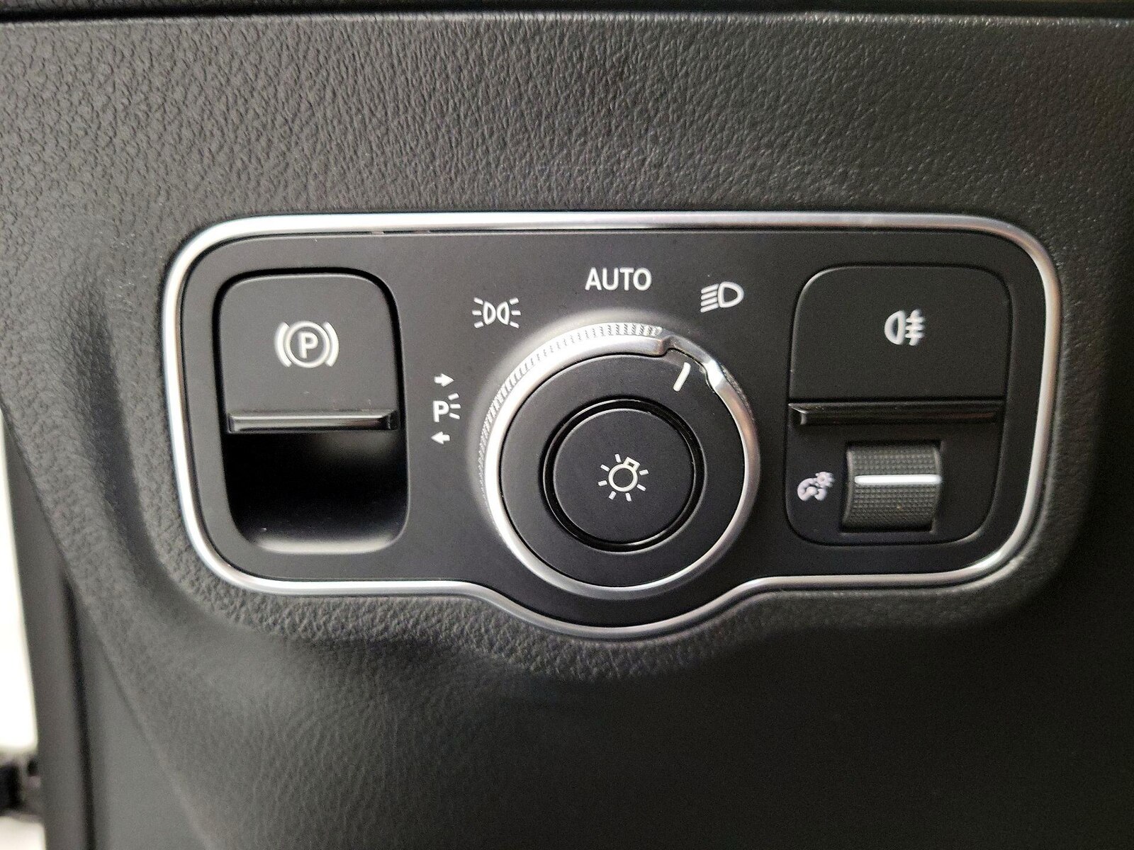 2022 Mercedes-Benz GLA GLA250 - Photo 14