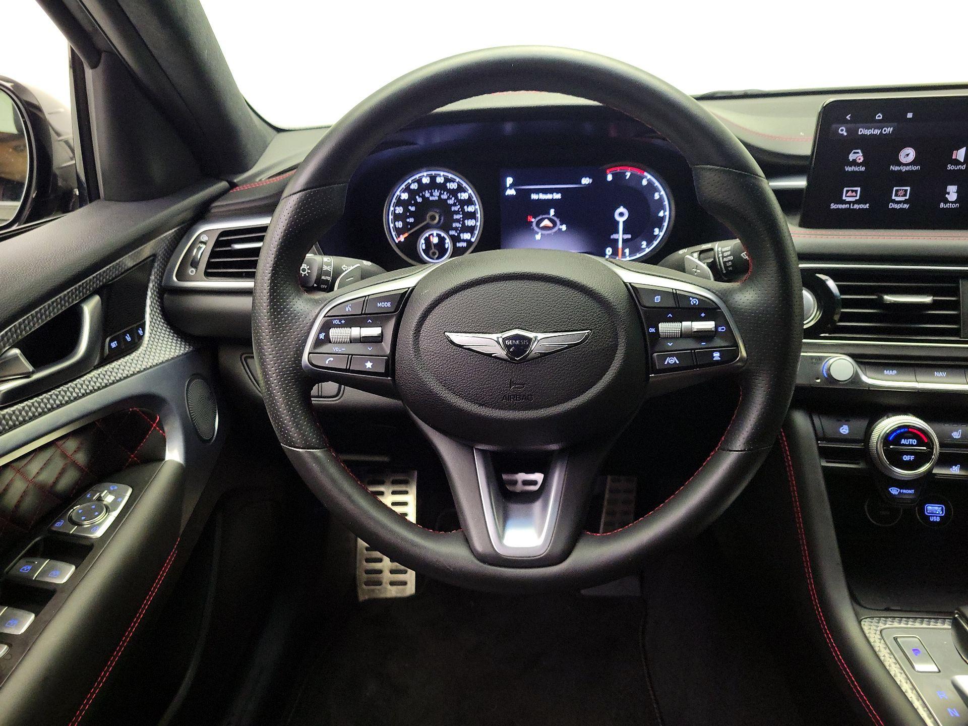 Thumbnail: 2023 Genesis G70 - 10