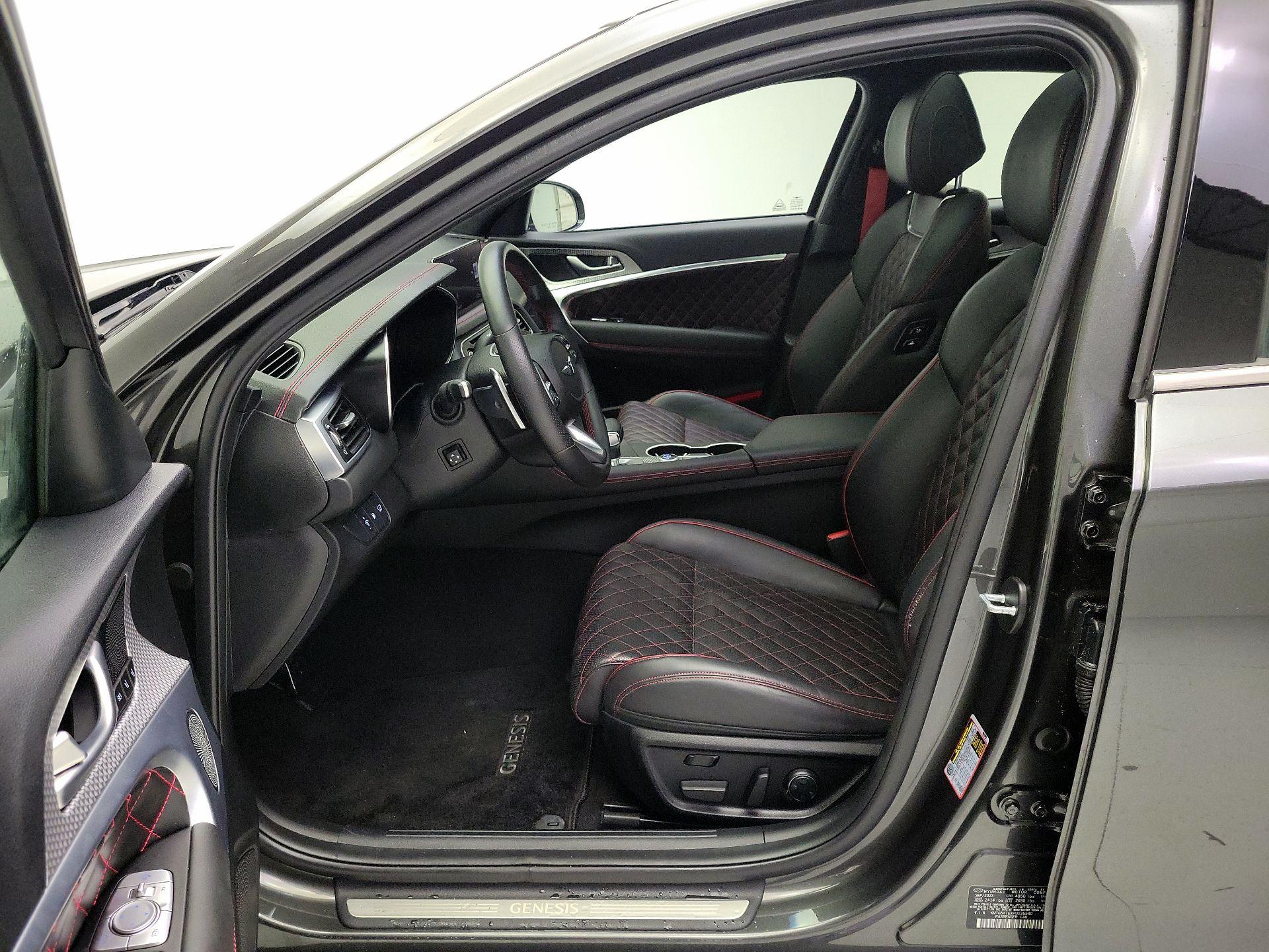 Thumbnail: 2023 Genesis G70 - 11