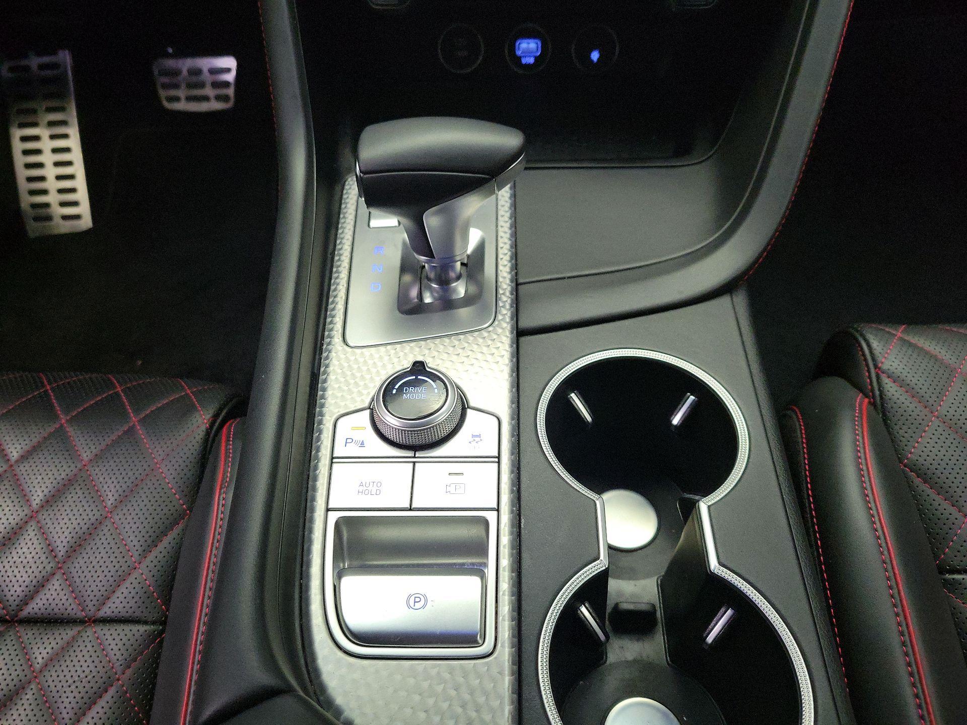 Thumbnail: 2023 Genesis G70 - 18