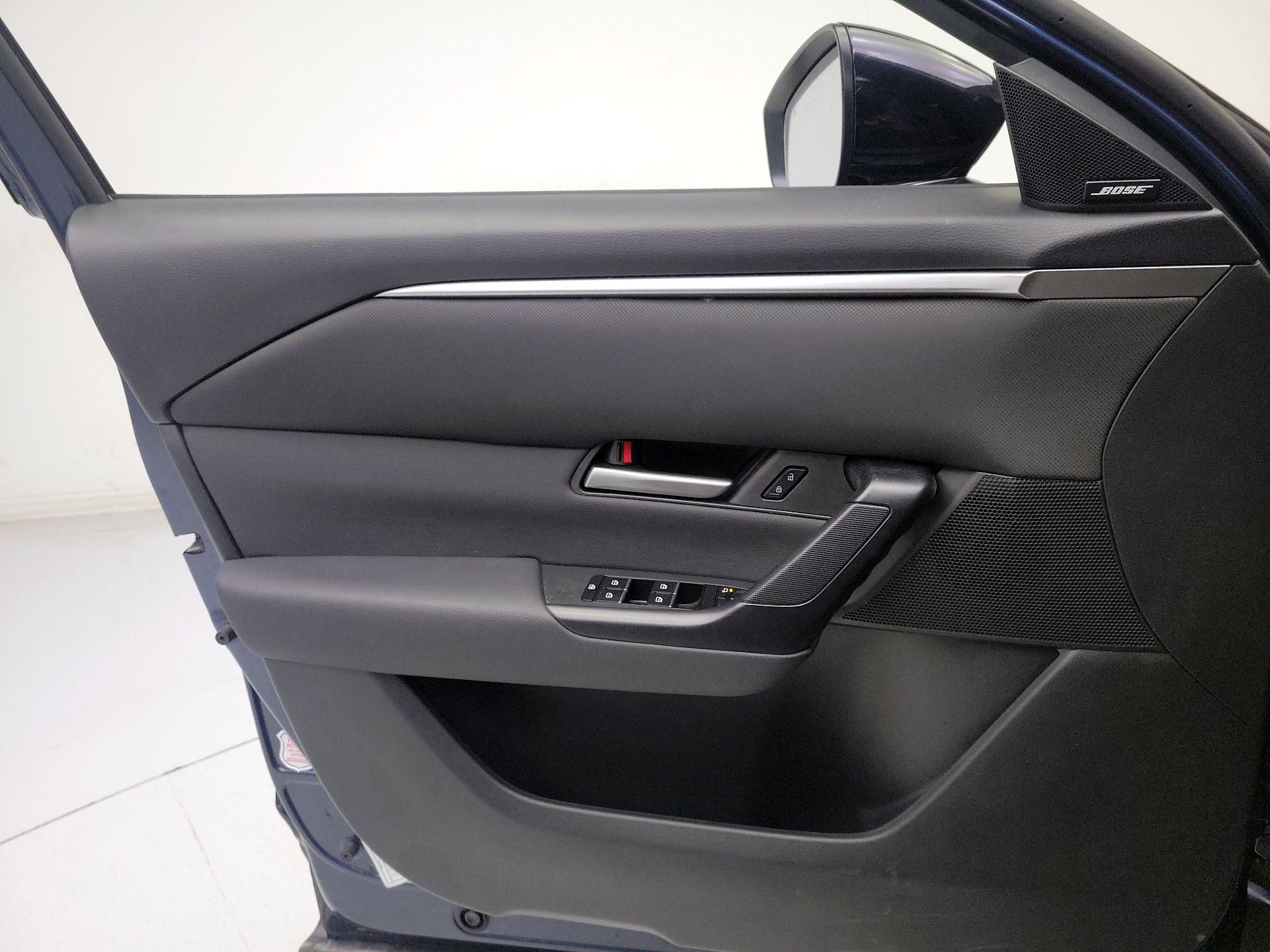 Thumbnail: 2025 Mazda CX-50 - 12