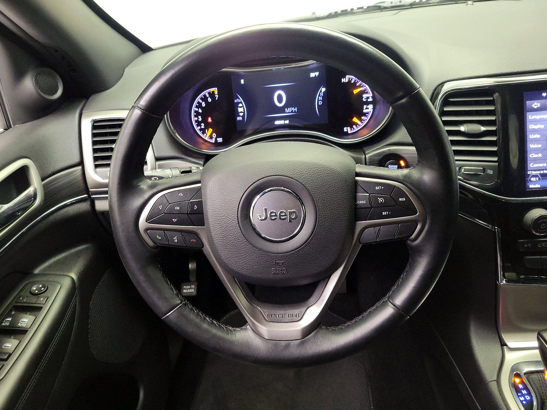 Thumbnail: 2022 Jeep Grand Cherokee - 10