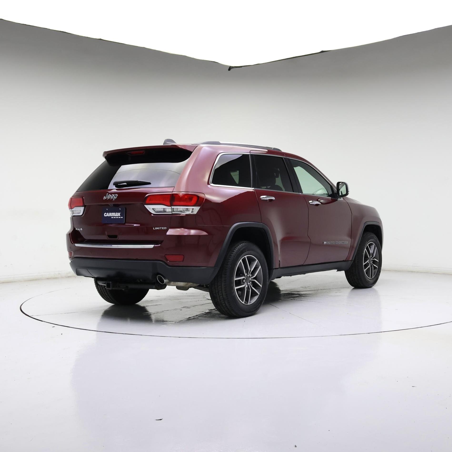 Thumbnail: 2022 Jeep Grand Cherokee - 8