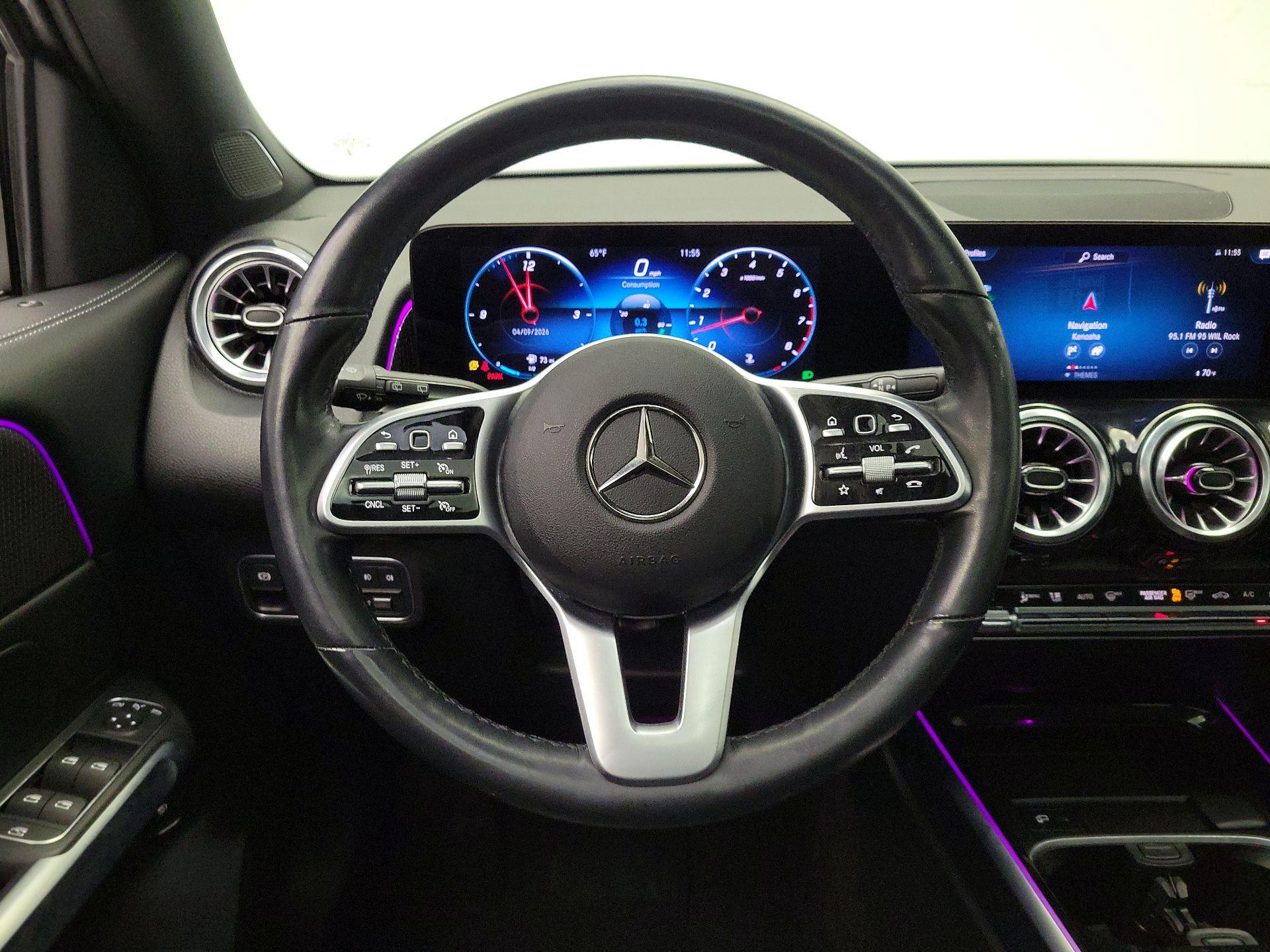 Thumbnail: 2022 Mercedes-Benz GLB - 10