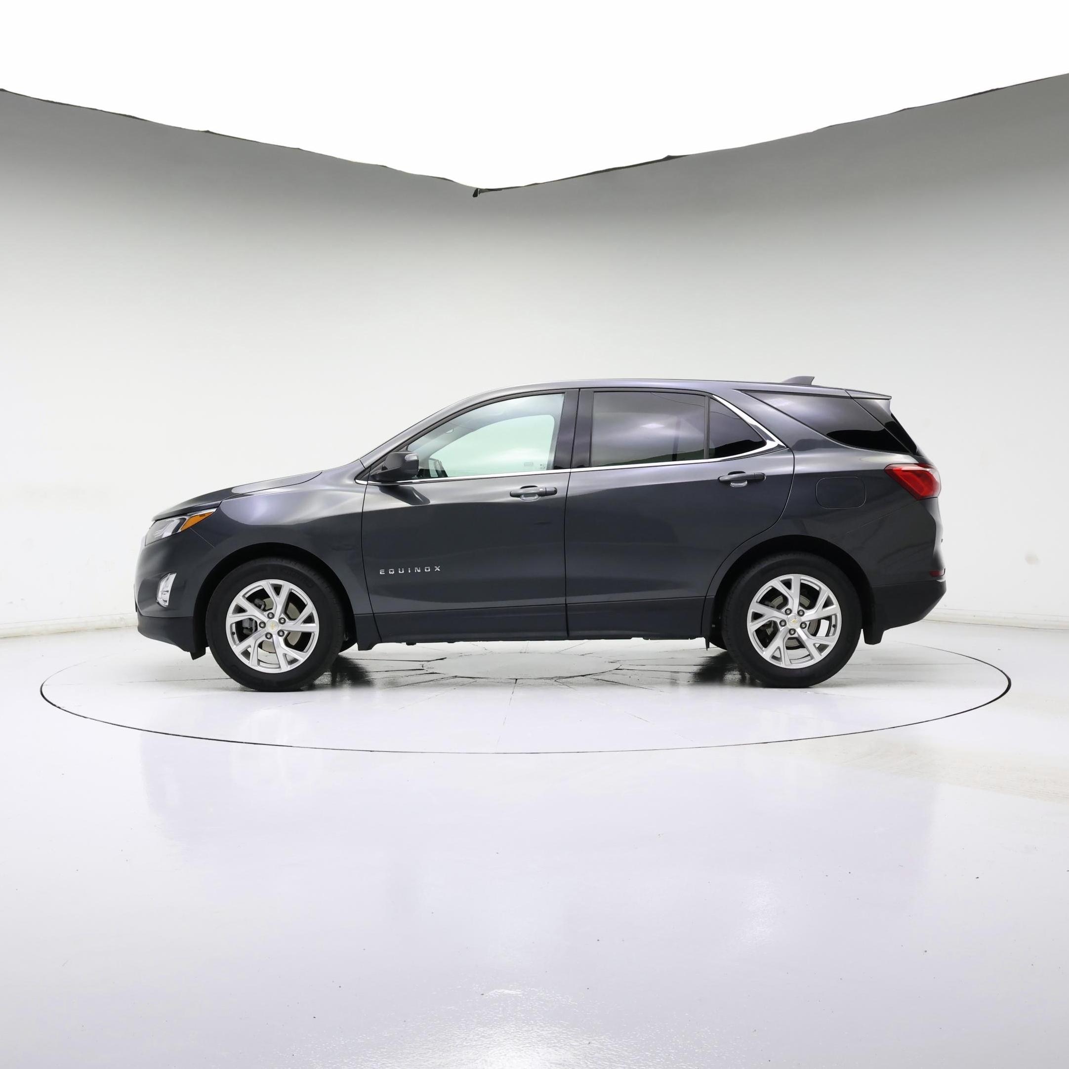 Thumbnail: 2020 Chevrolet Equinox - 3