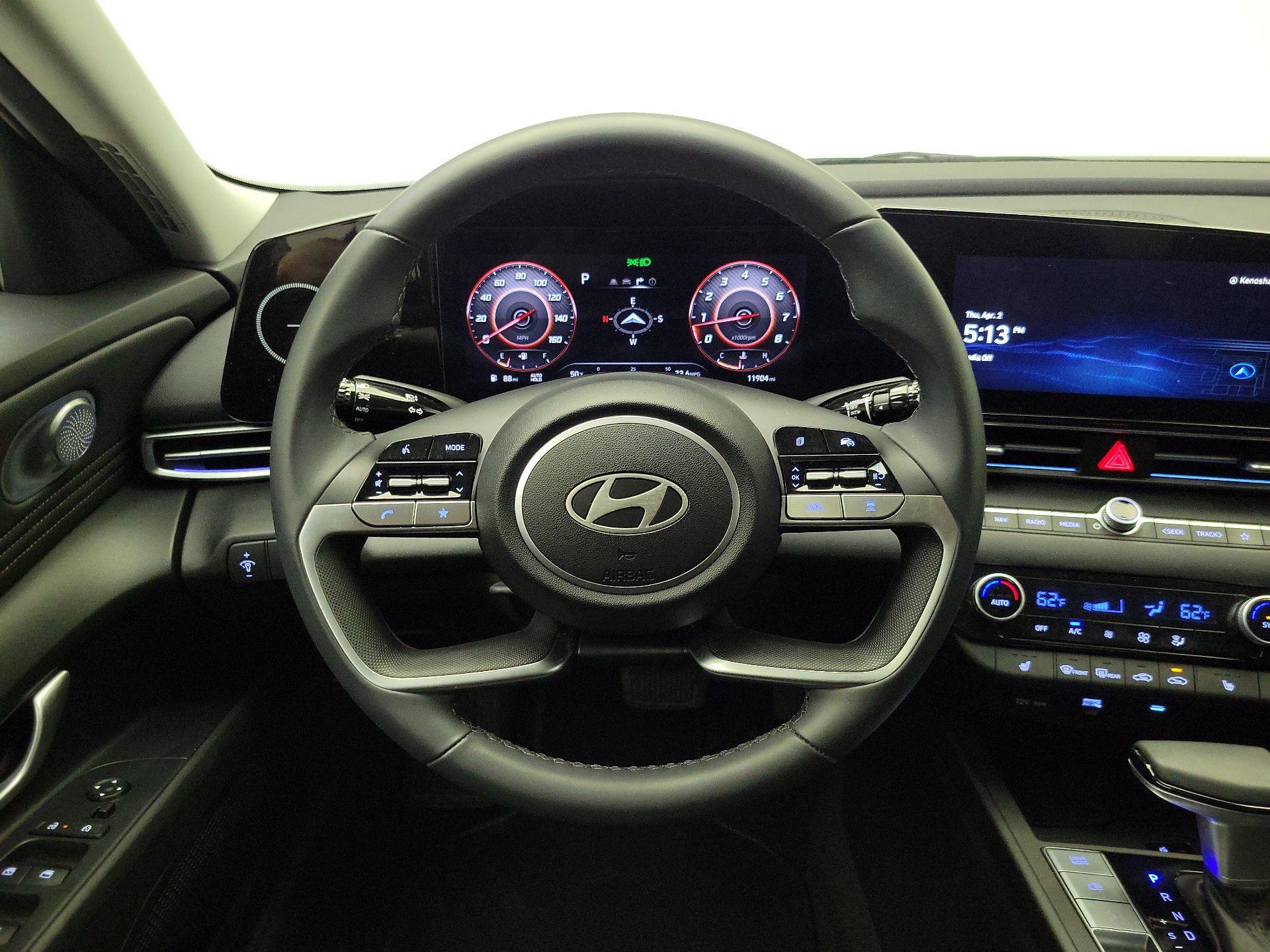 Thumbnail: 2024 Hyundai Elantra - 10