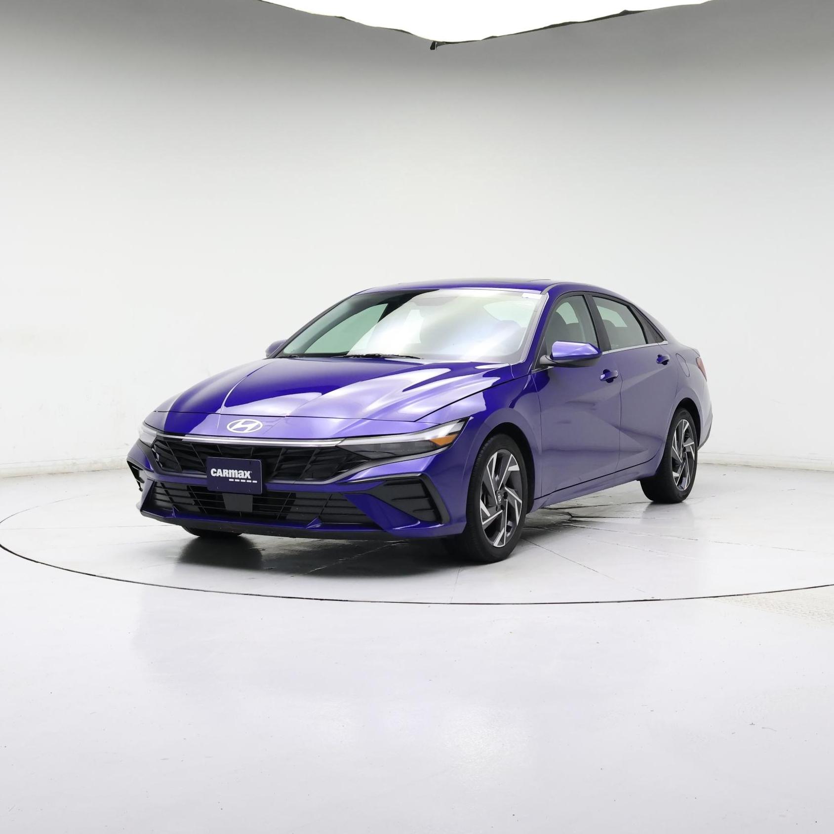 Thumbnail: 2024 Hyundai Elantra - 4