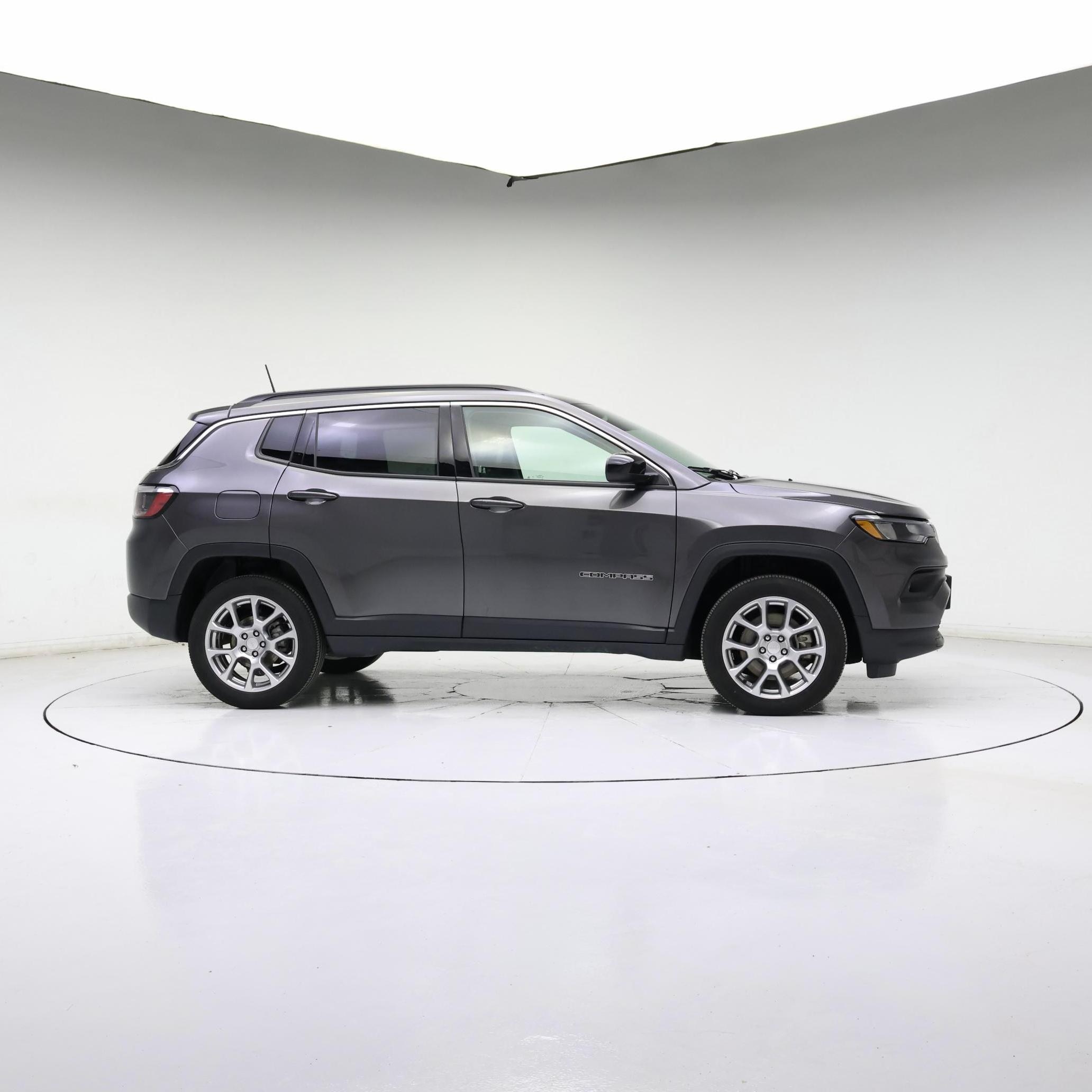 Thumbnail: 2023 Jeep Compass - 7