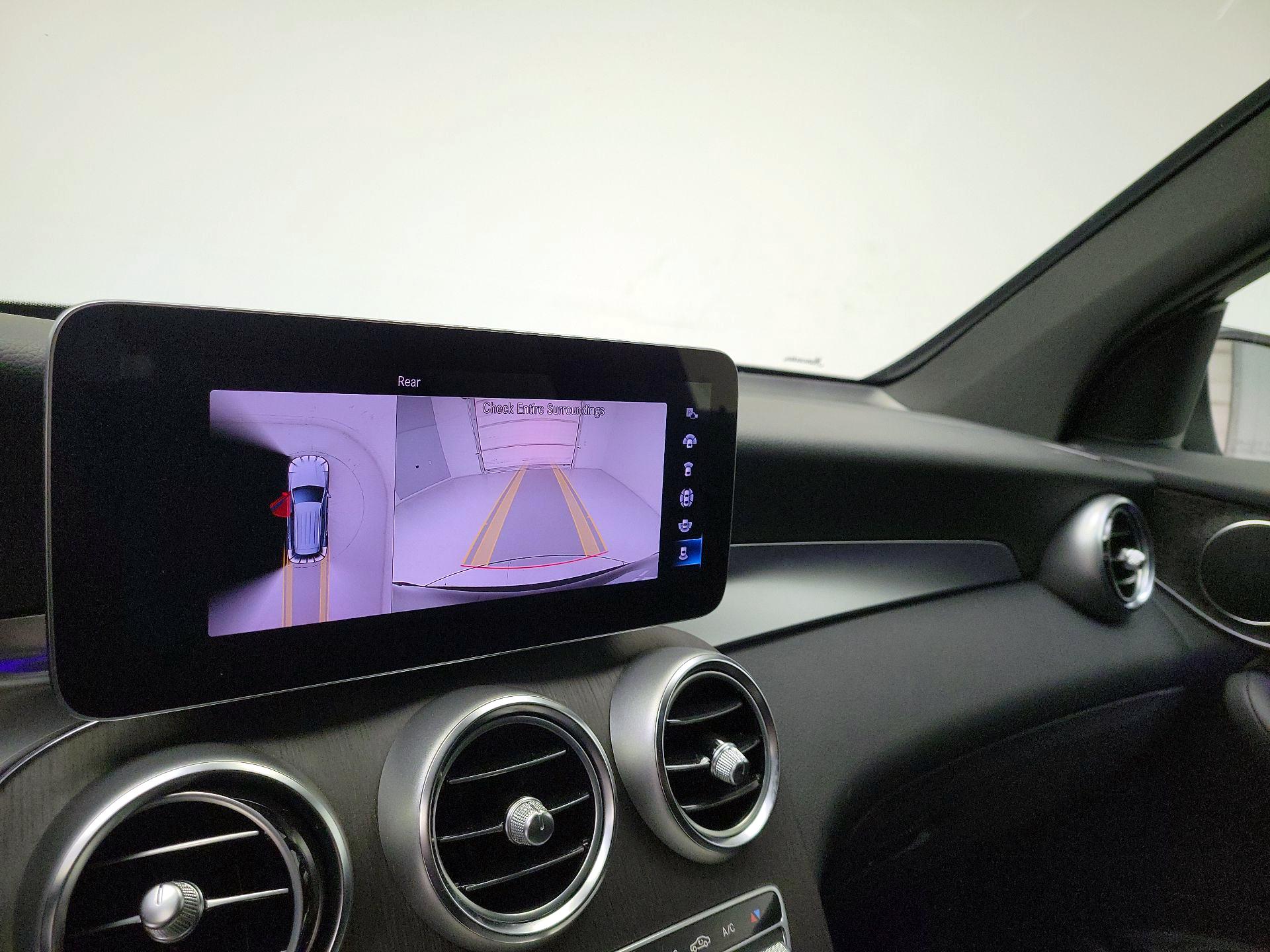 Thumbnail: 2021 Mercedes-Benz GLC - 14