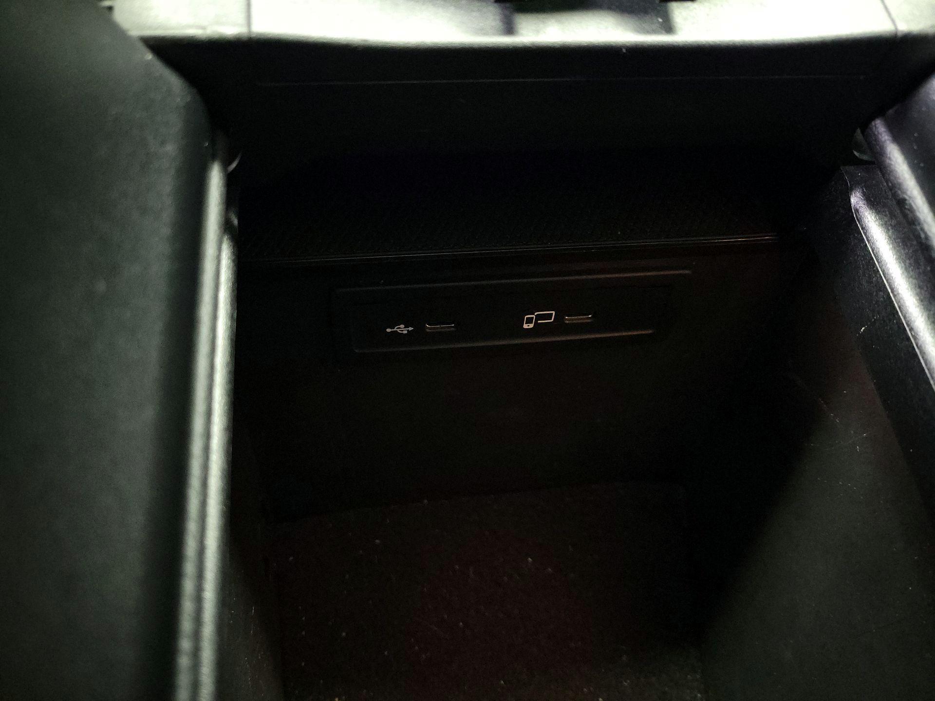 Thumbnail: 2021 Mercedes-Benz GLC - 18