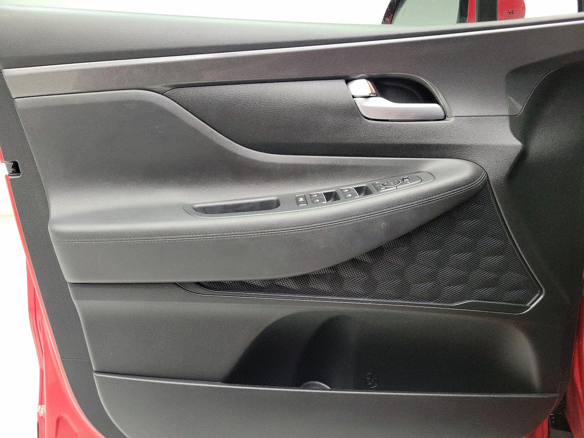 Thumbnail: 2023 Hyundai Santa Fe - 12