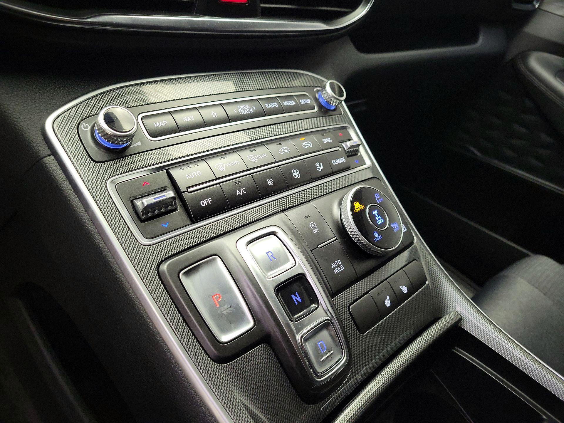 Thumbnail: 2023 Hyundai Santa Fe - 17