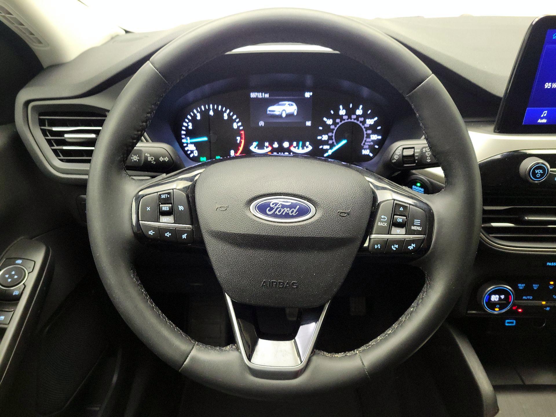 Thumbnail: 2021 Ford Escape - 10