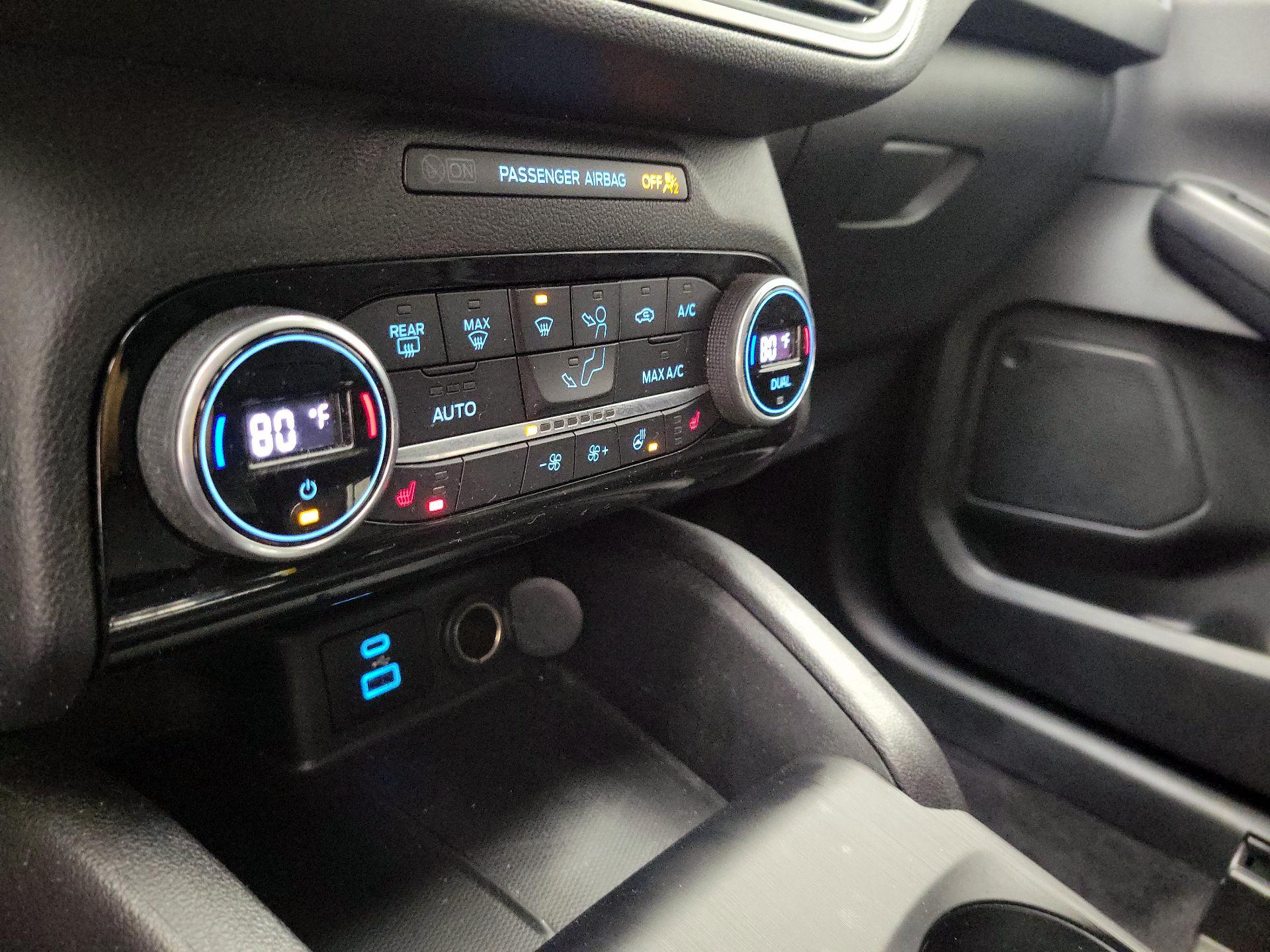 Thumbnail: 2021 Ford Escape - 16