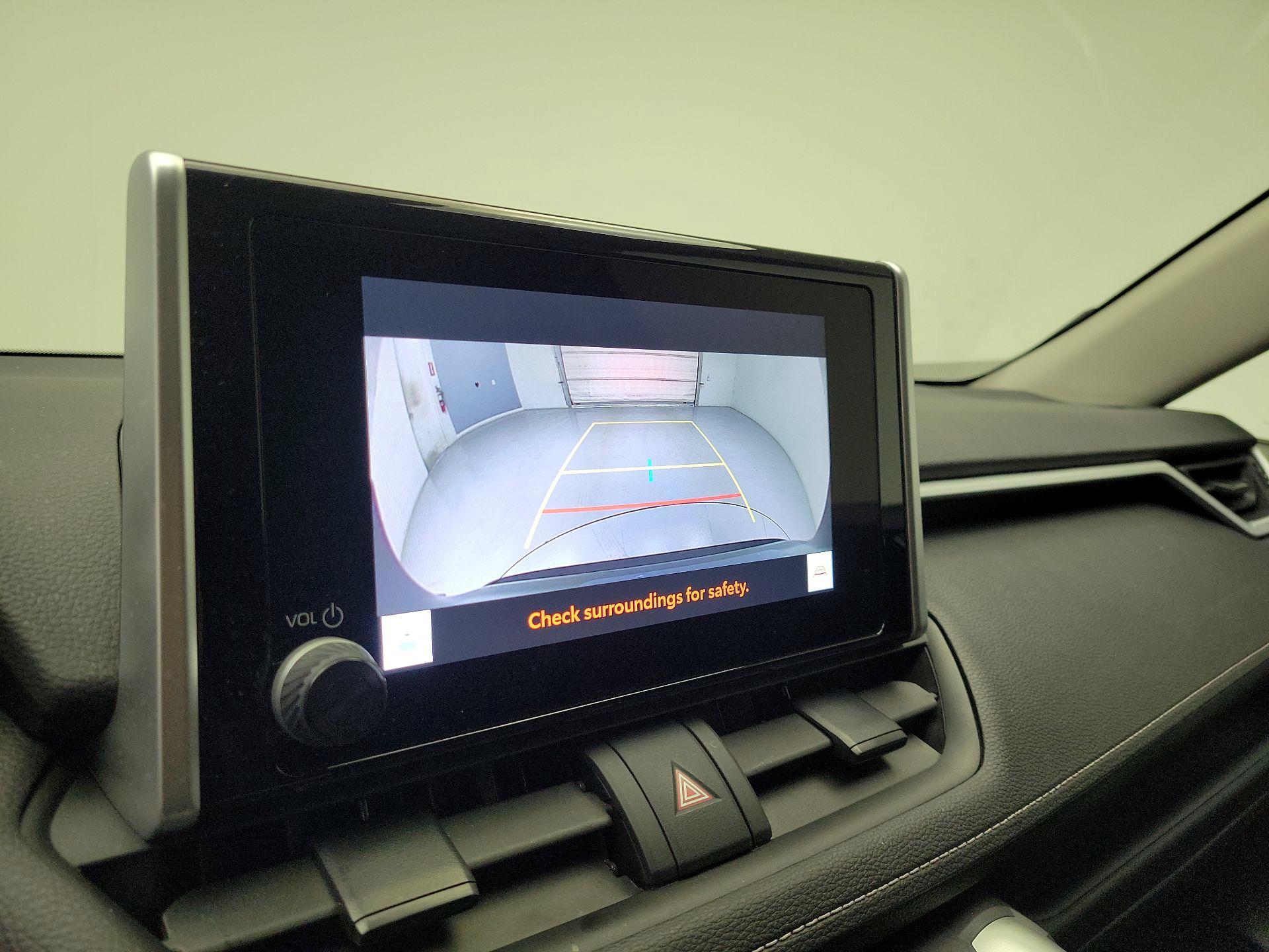 Thumbnail: 2025 Toyota RAV4 - 13