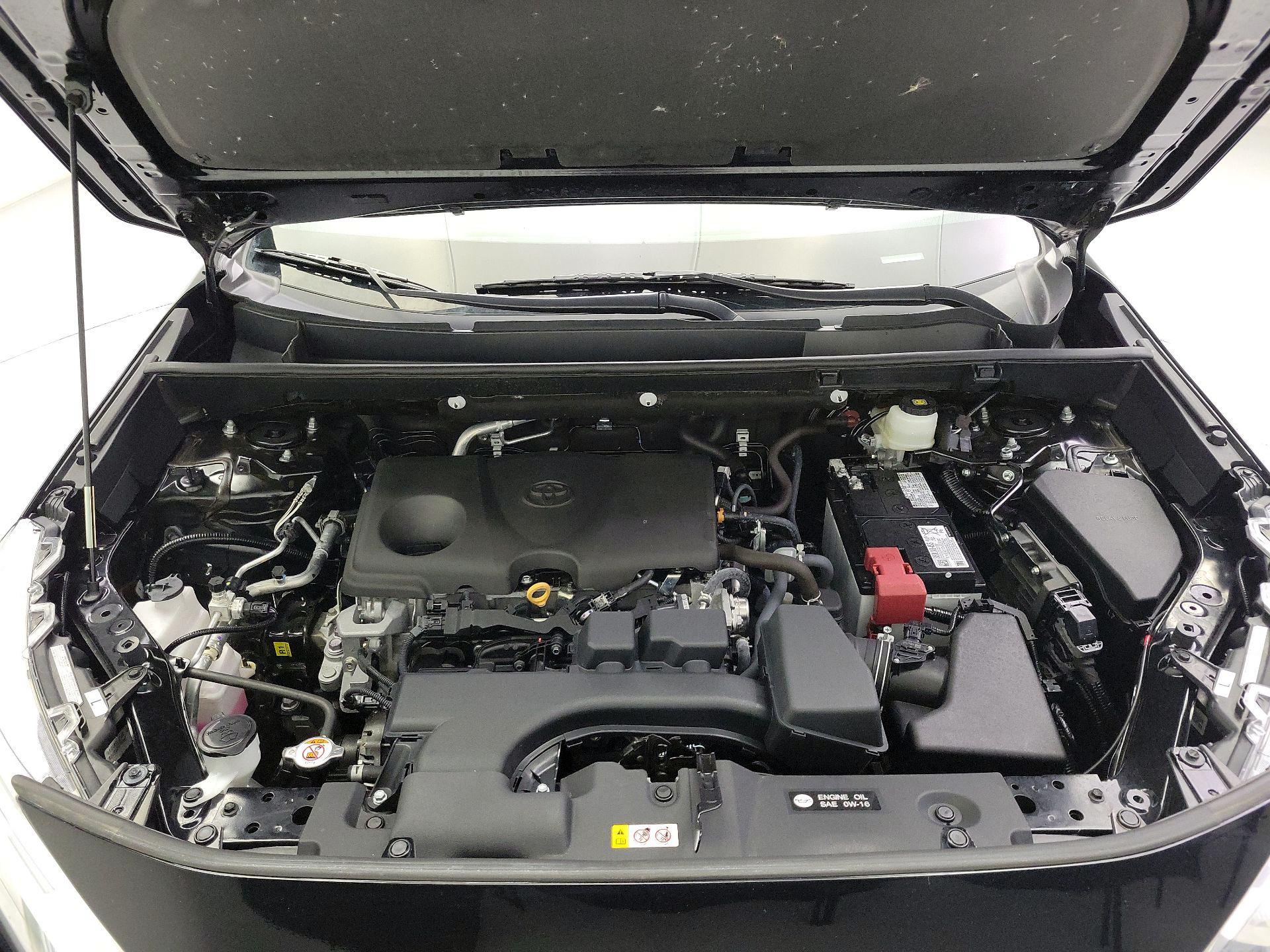 Thumbnail: 2025 Toyota RAV4 - 20