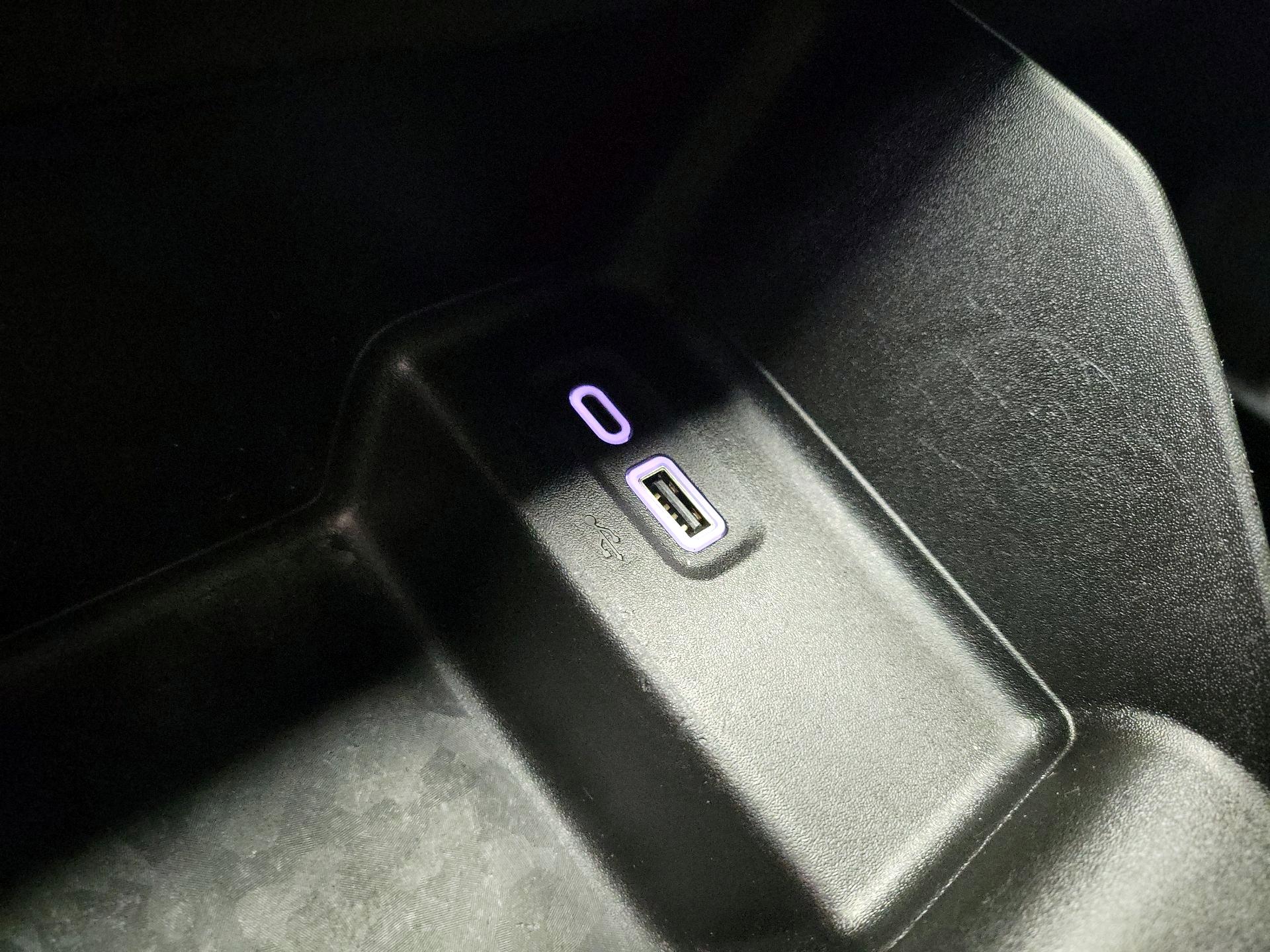 Thumbnail: 2023 Chevrolet Colorado - 17