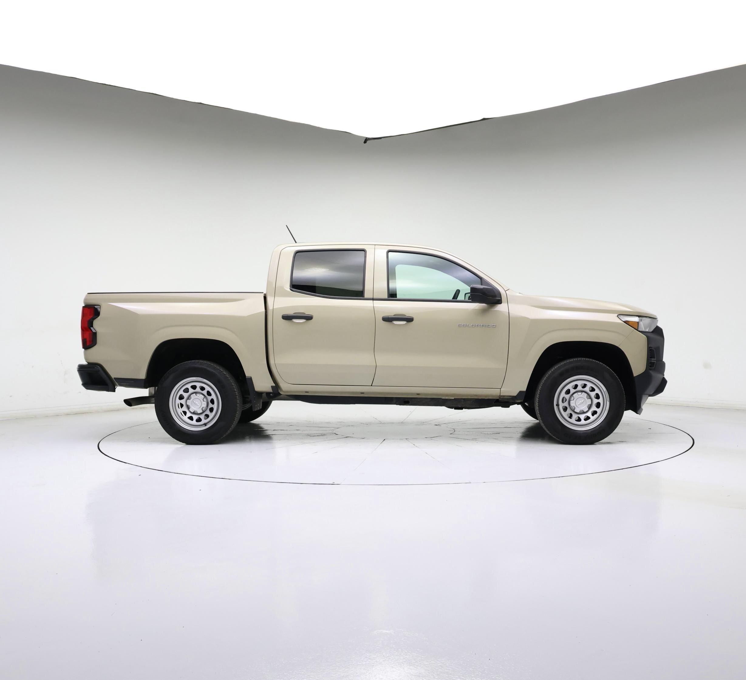 Thumbnail: 2023 Chevrolet Colorado - 7