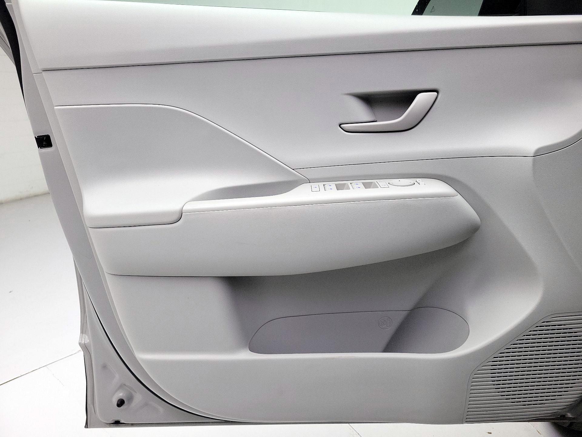 Thumbnail: 2024 Hyundai Kona - 12