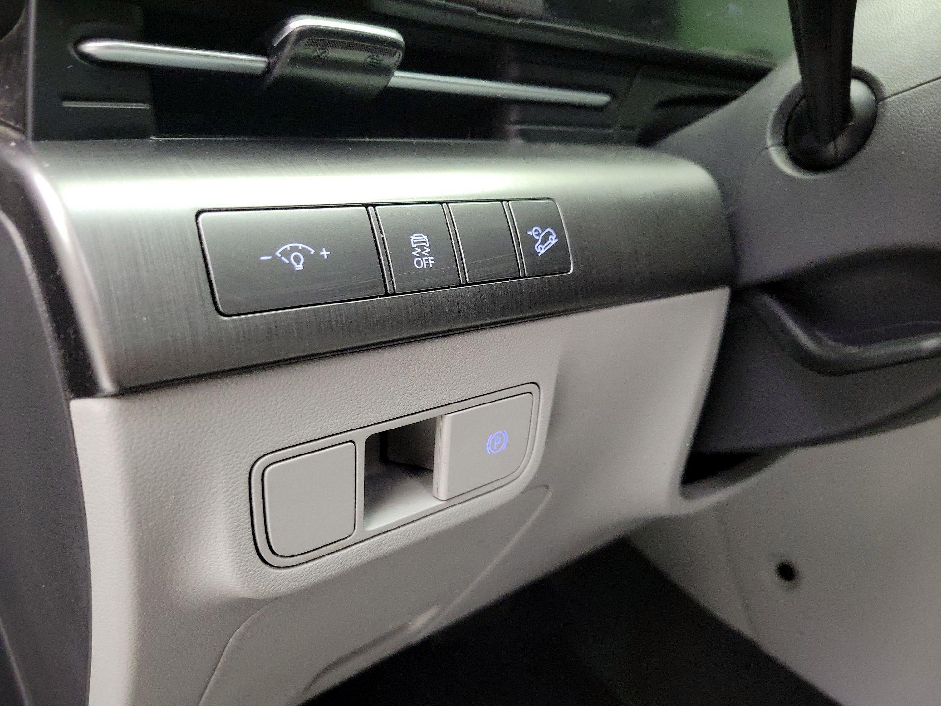 Thumbnail: 2024 Hyundai Kona - 13