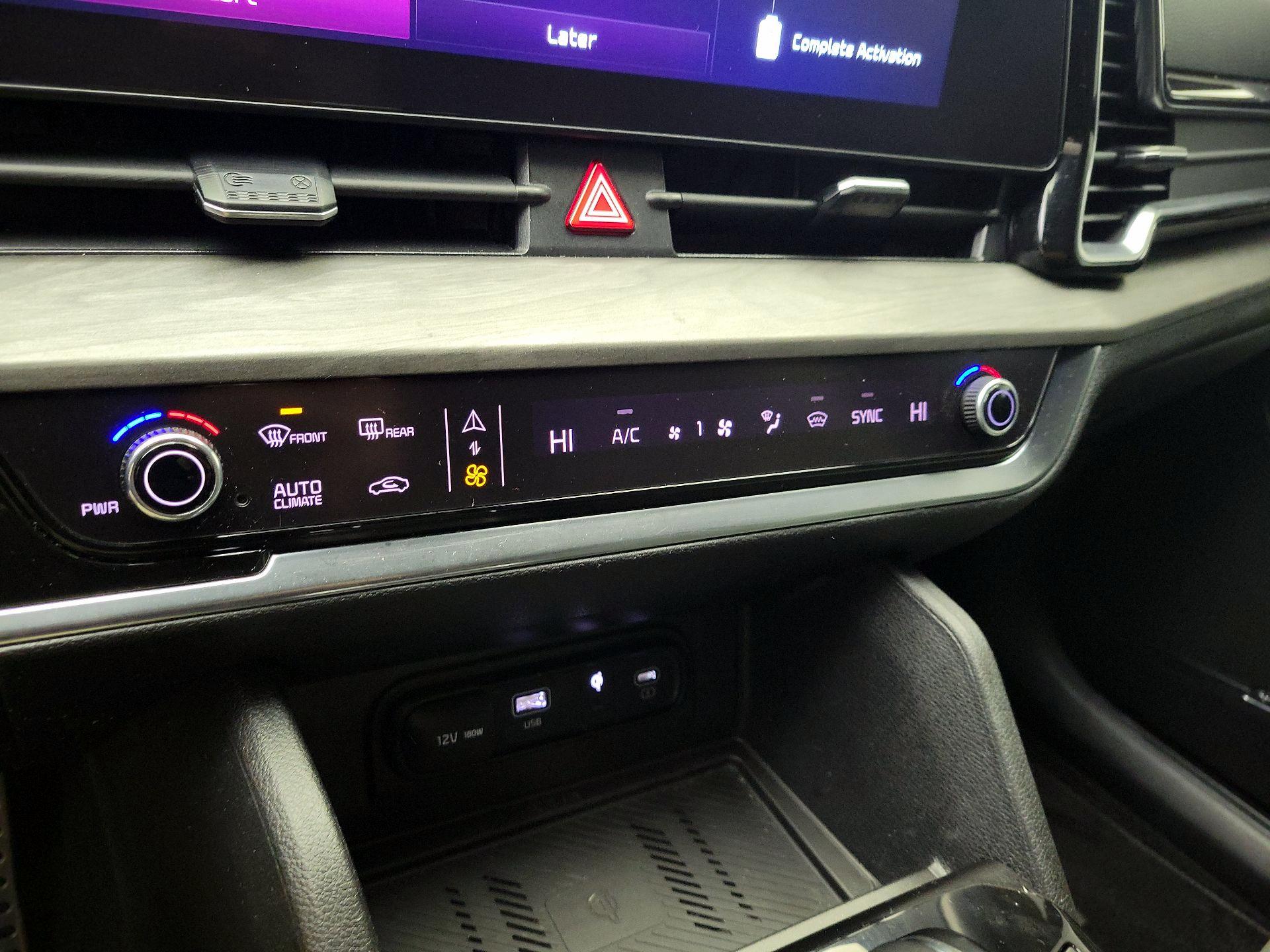 Thumbnail: 2023 Kia Sportage - 16