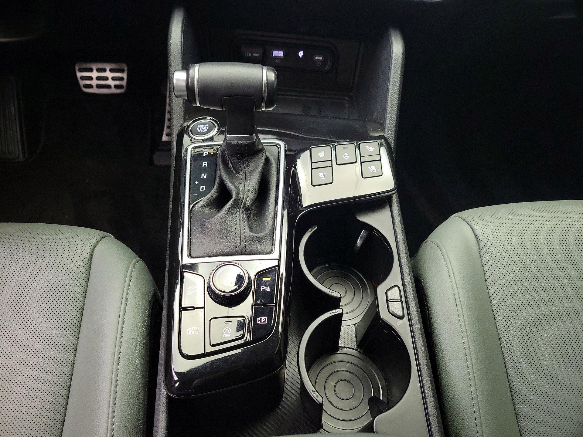 Thumbnail: 2023 Kia Sportage - 17