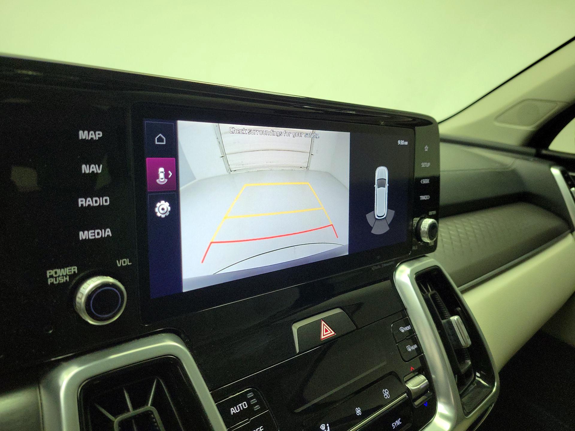 Thumbnail: 2023 Kia Sorento - 14