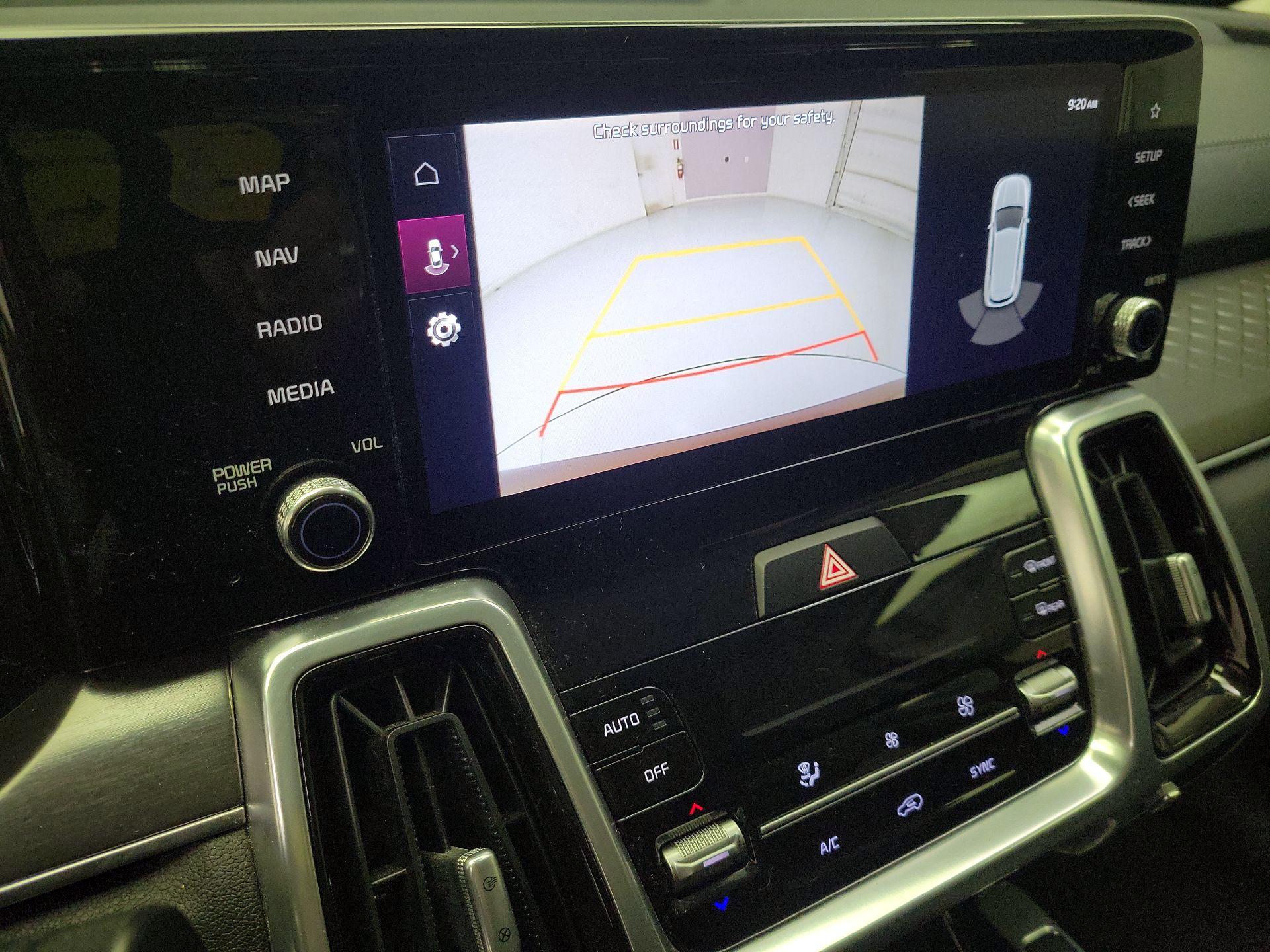 Thumbnail: 2023 Kia Sorento - 15