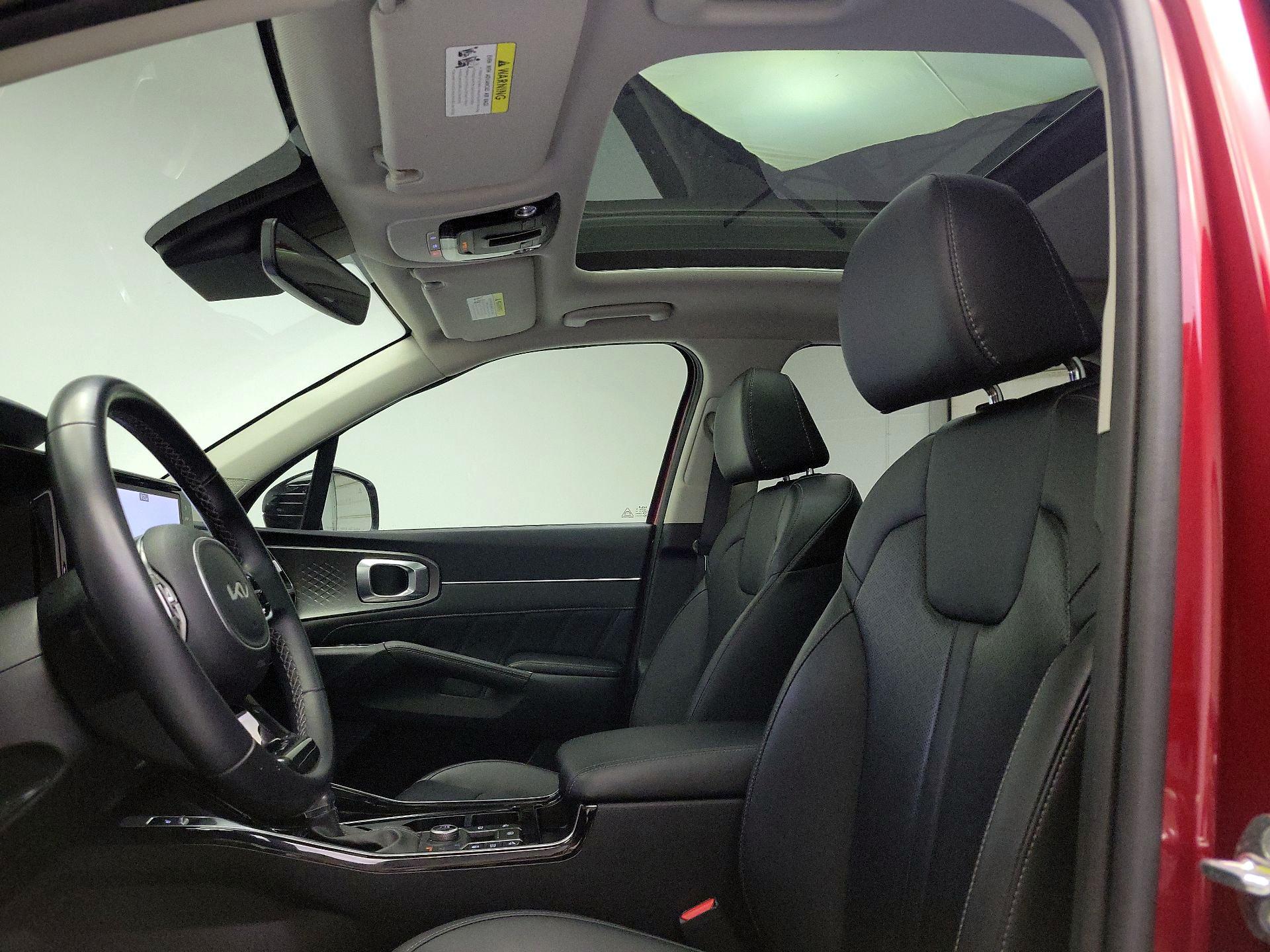 Thumbnail: 2023 Kia Sorento - 20