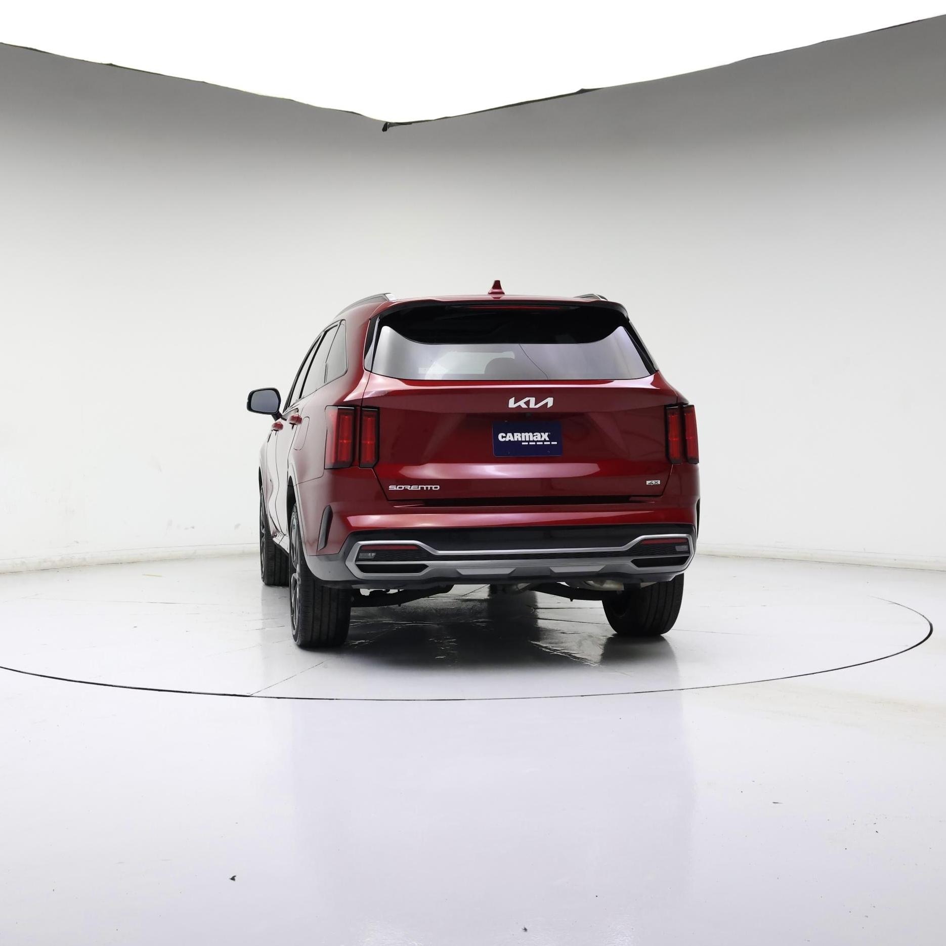 Thumbnail: 2023 Kia Sorento - 8