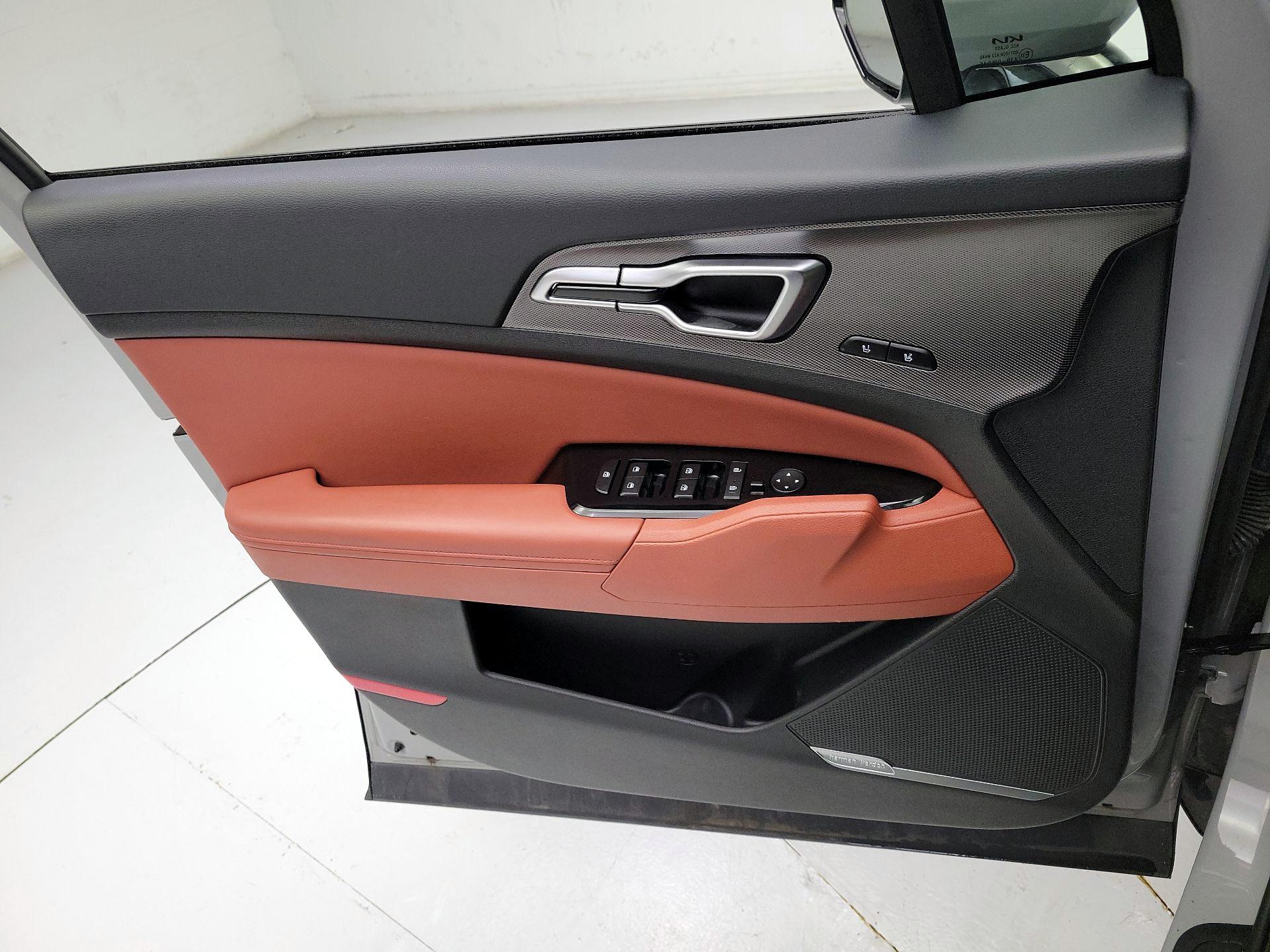 Thumbnail: 2024 Kia Sportage - 12