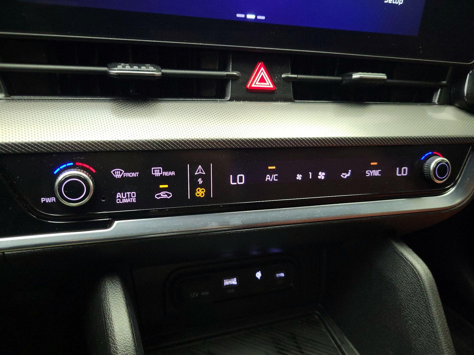 Thumbnail: 2024 Kia Sportage - 17