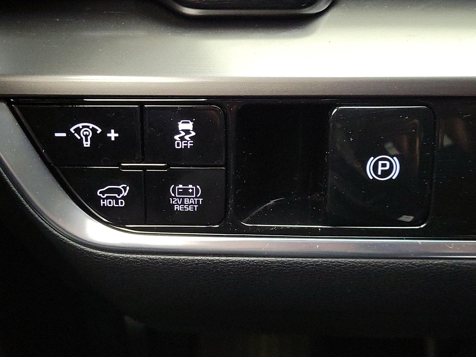 Thumbnail: 2025 Kia Sportage - 13