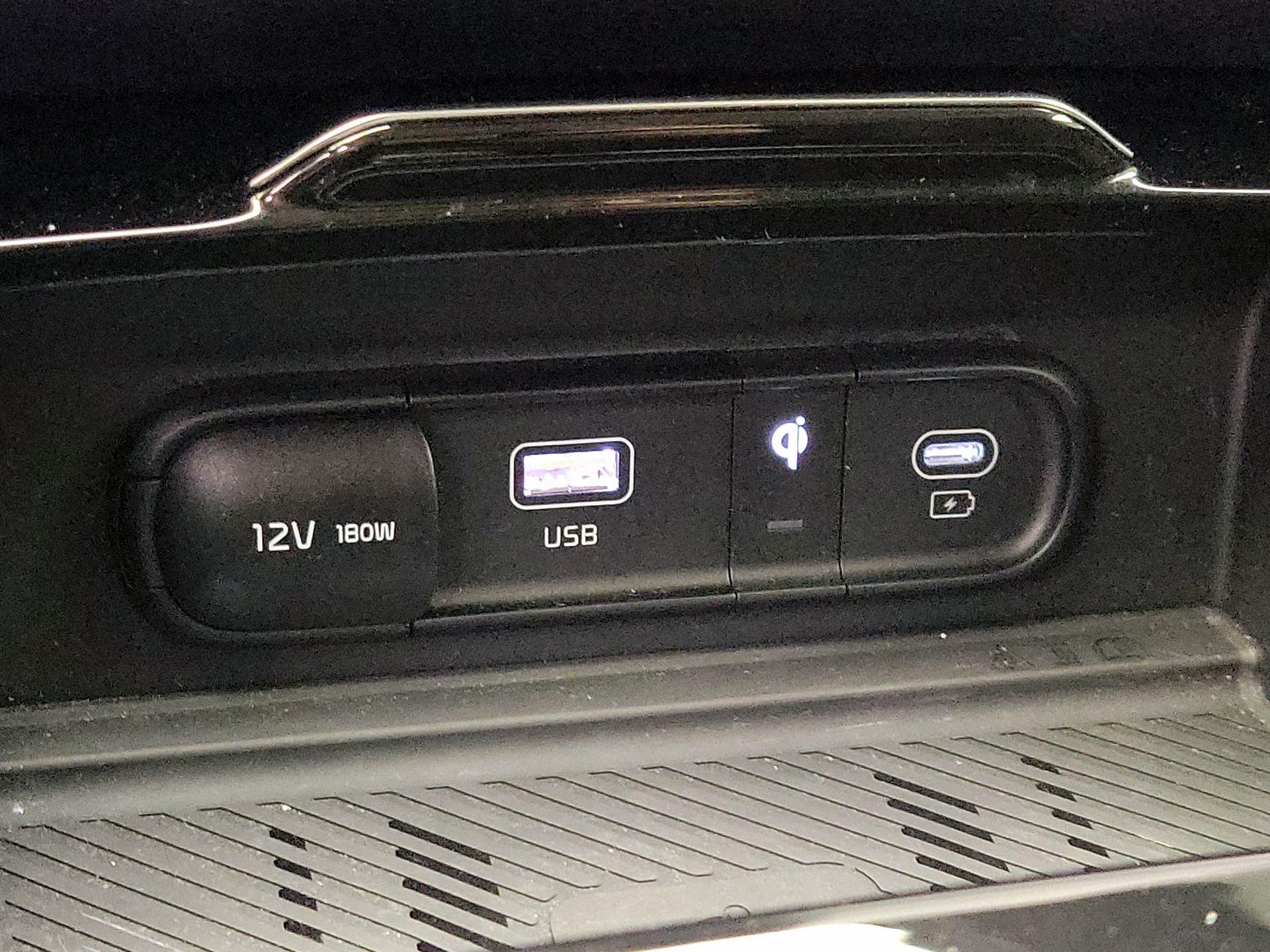 Thumbnail: 2025 Kia Sportage - 19