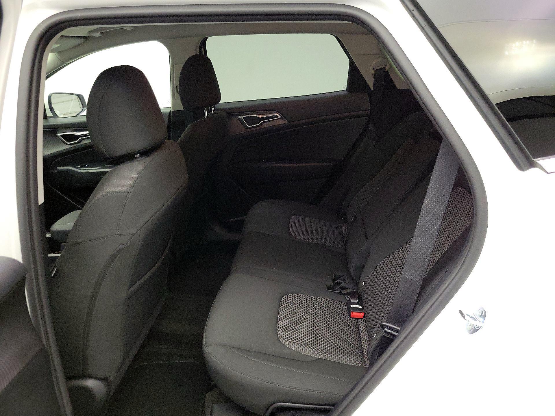 Thumbnail: 2025 Kia Sportage - 19