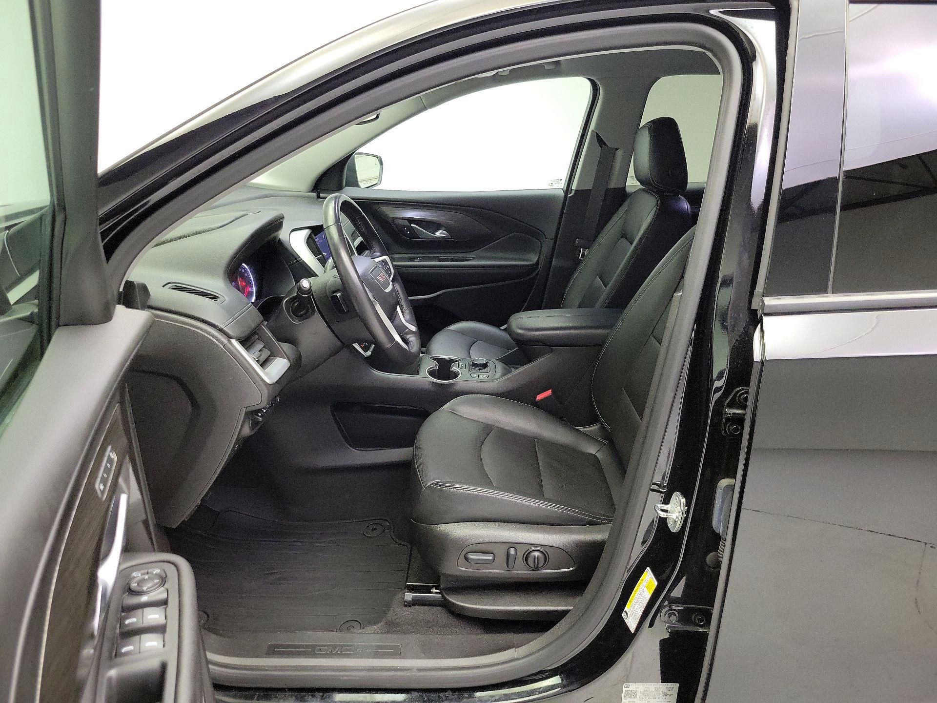 Thumbnail: 2022 GMC Terrain - 11