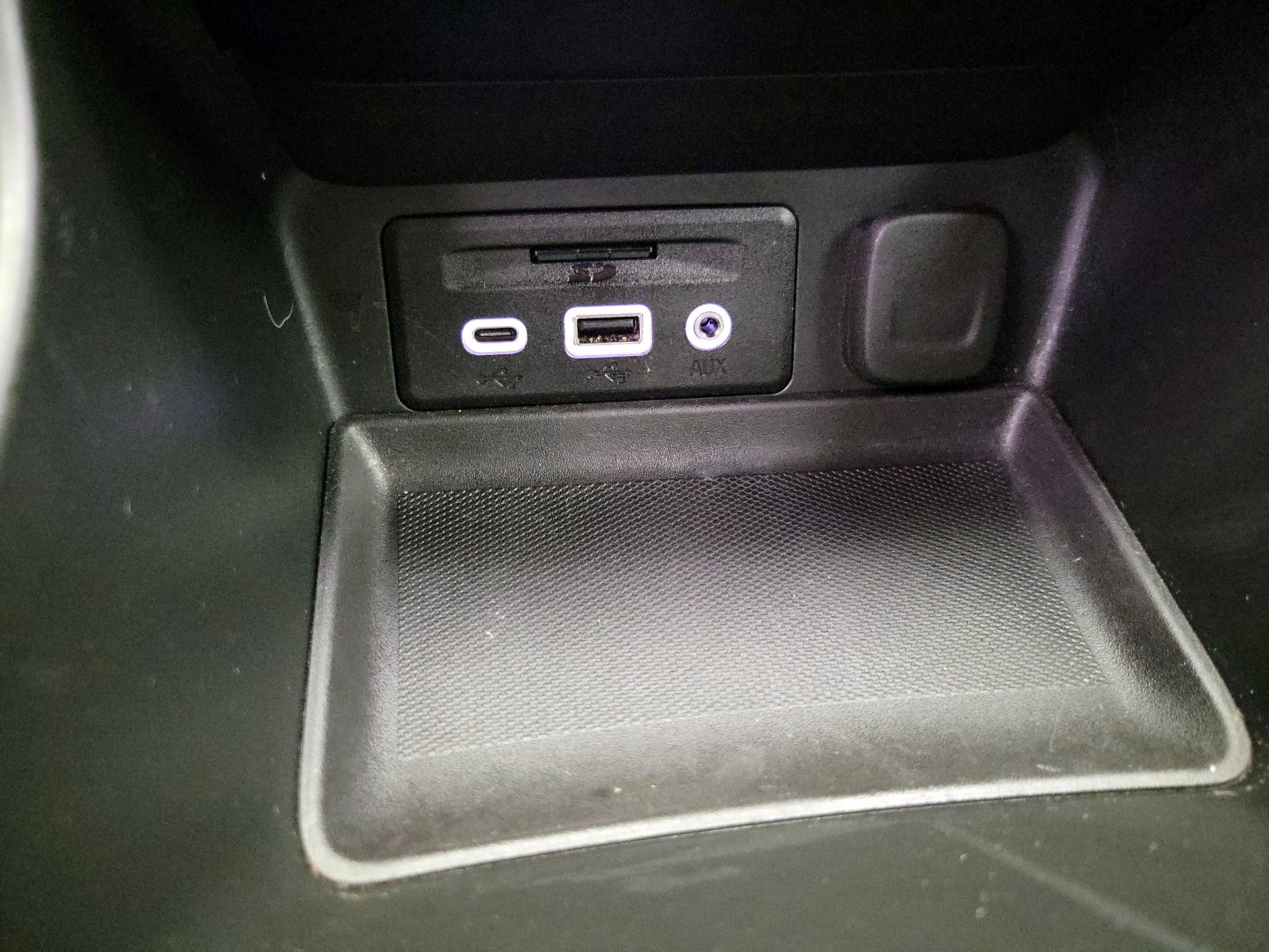 Thumbnail: 2022 GMC Terrain - 18