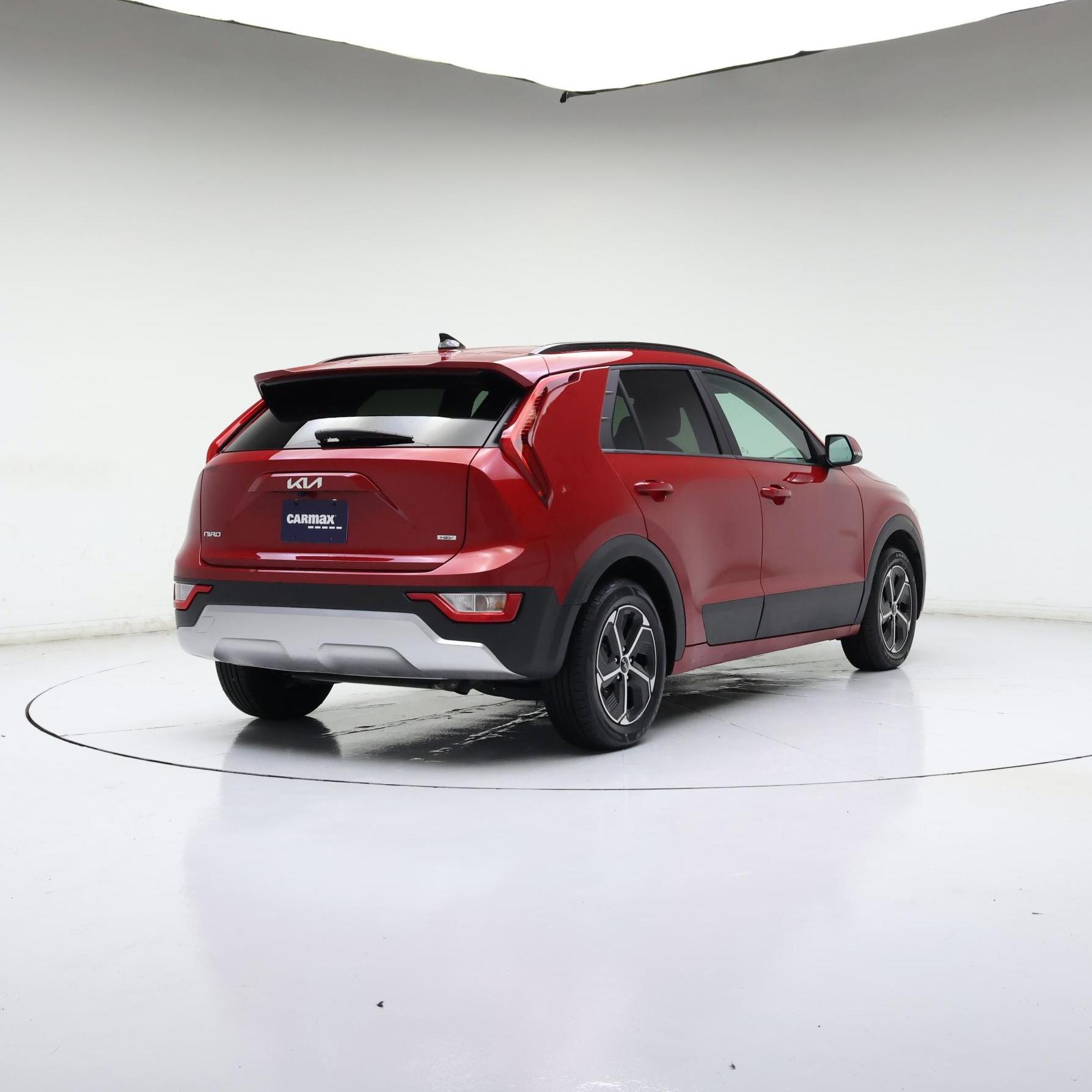 Thumbnail: 2024 Kia Niro - 4