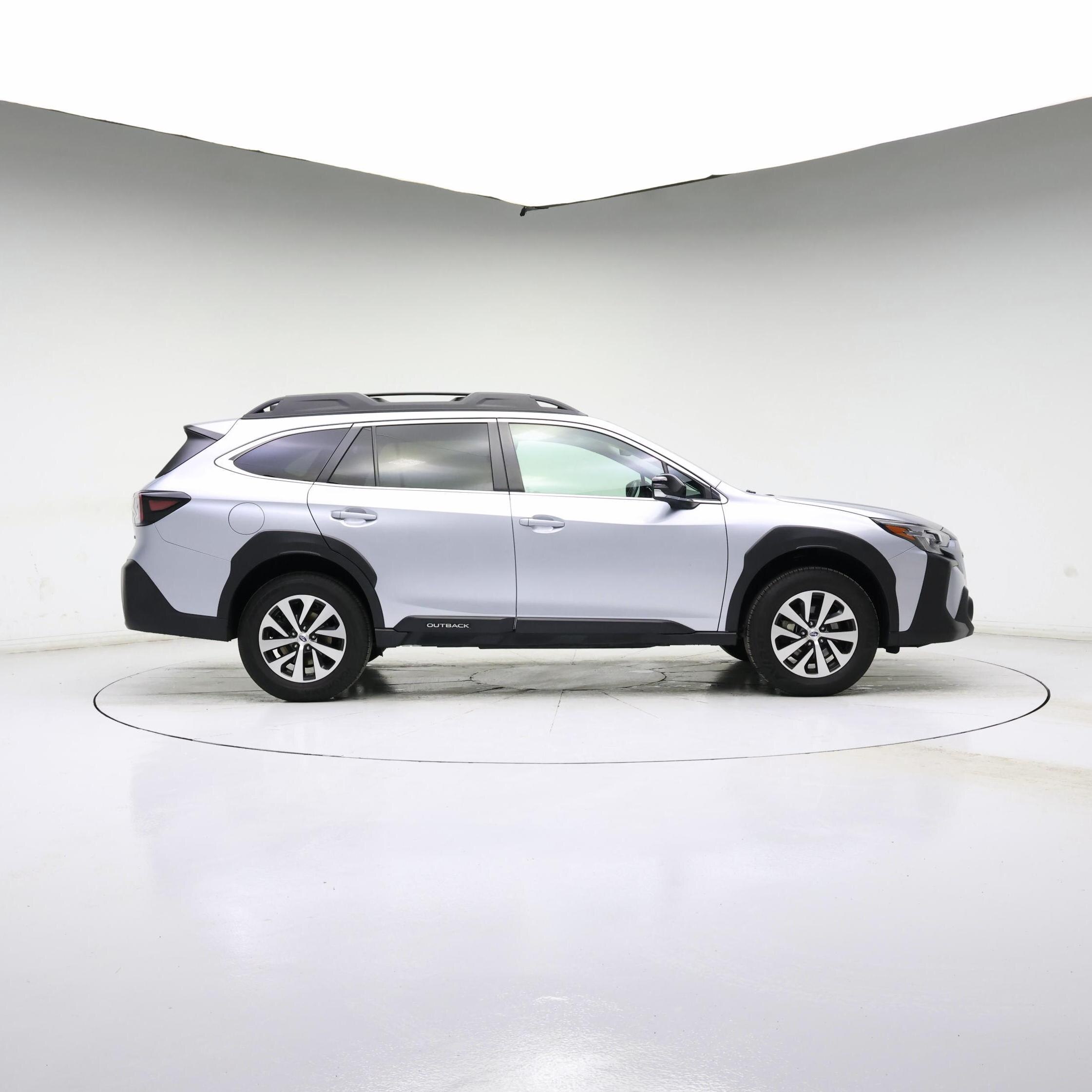 Thumbnail: 2023 Subaru Outback - 7