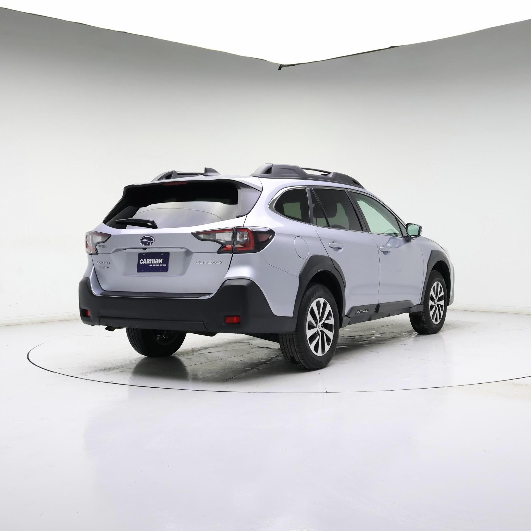 Thumbnail: 2023 Subaru Outback - 8