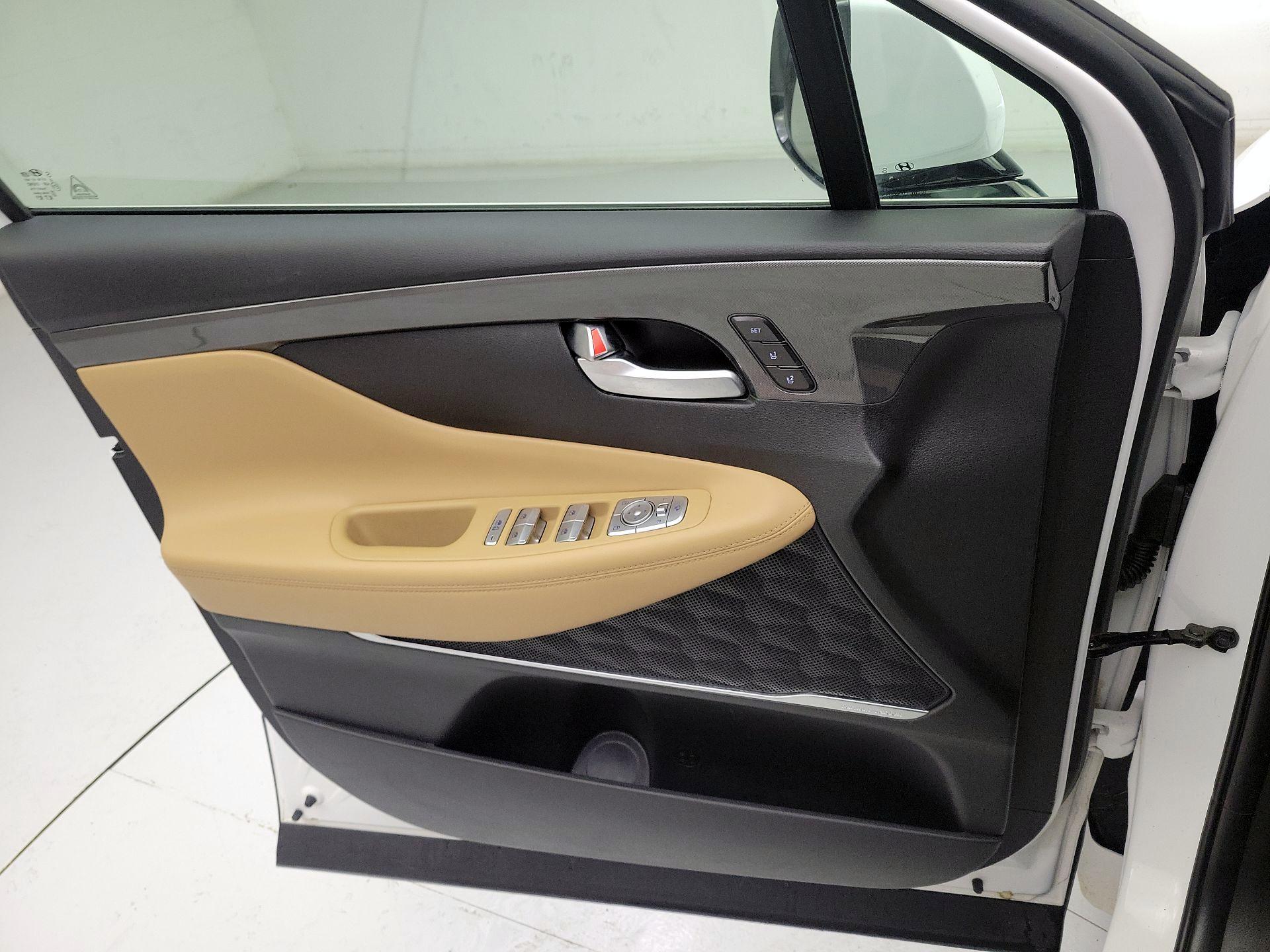 Thumbnail: 2023 Hyundai Santa Fe - 12