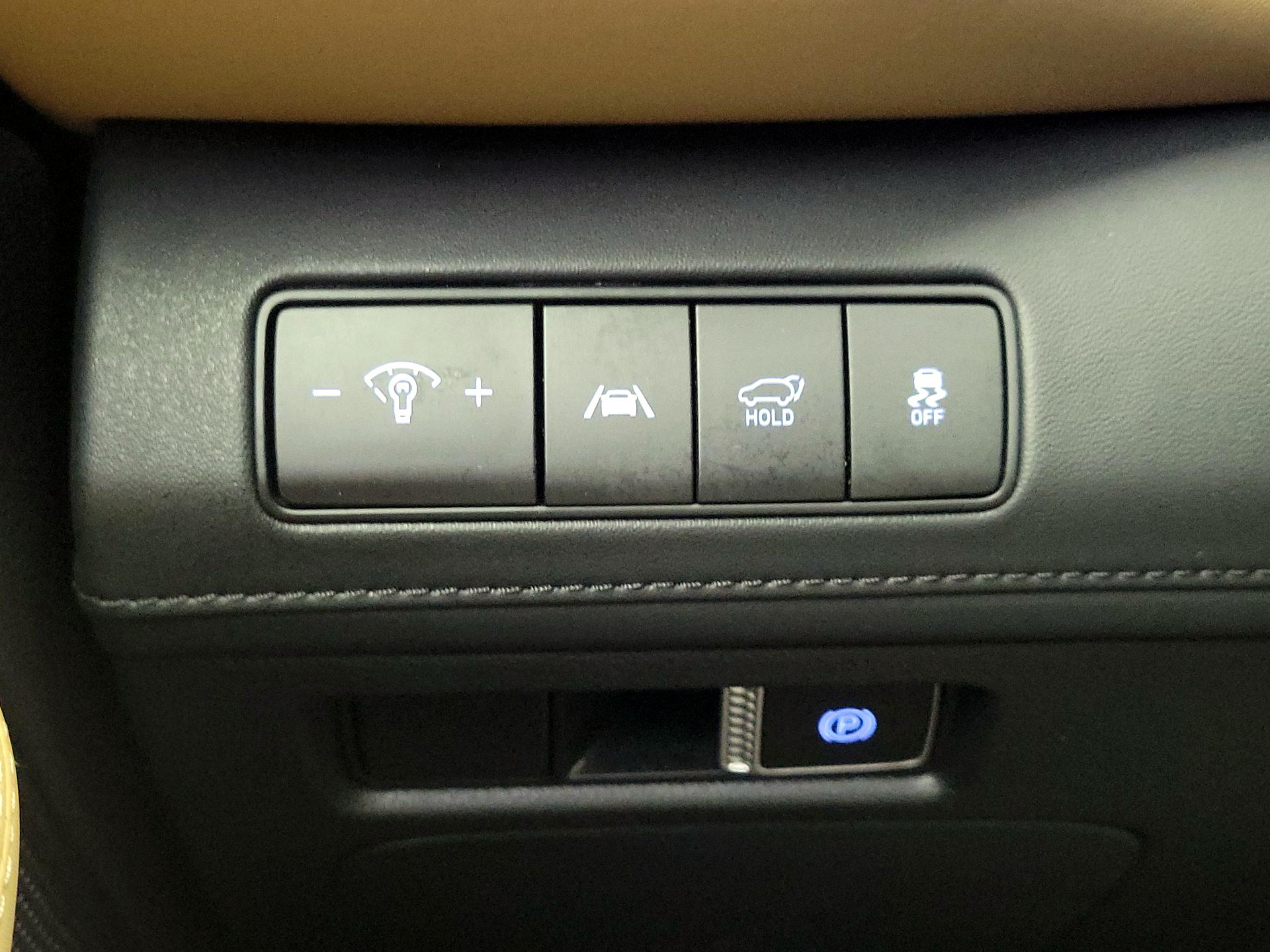 Thumbnail: 2023 Hyundai Santa Fe - 13