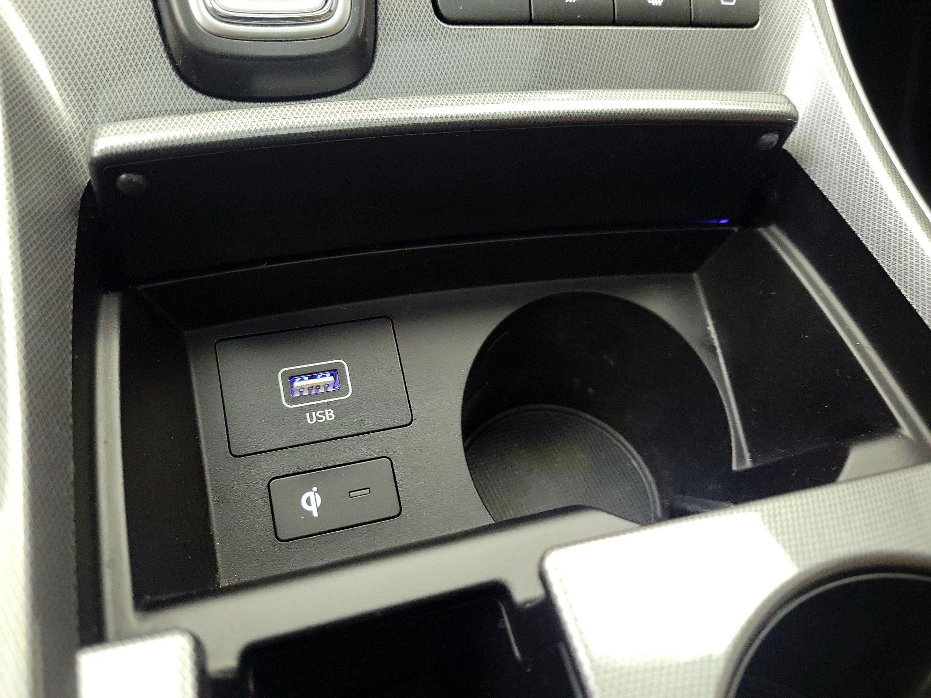 Thumbnail: 2023 Hyundai Santa Fe - 19