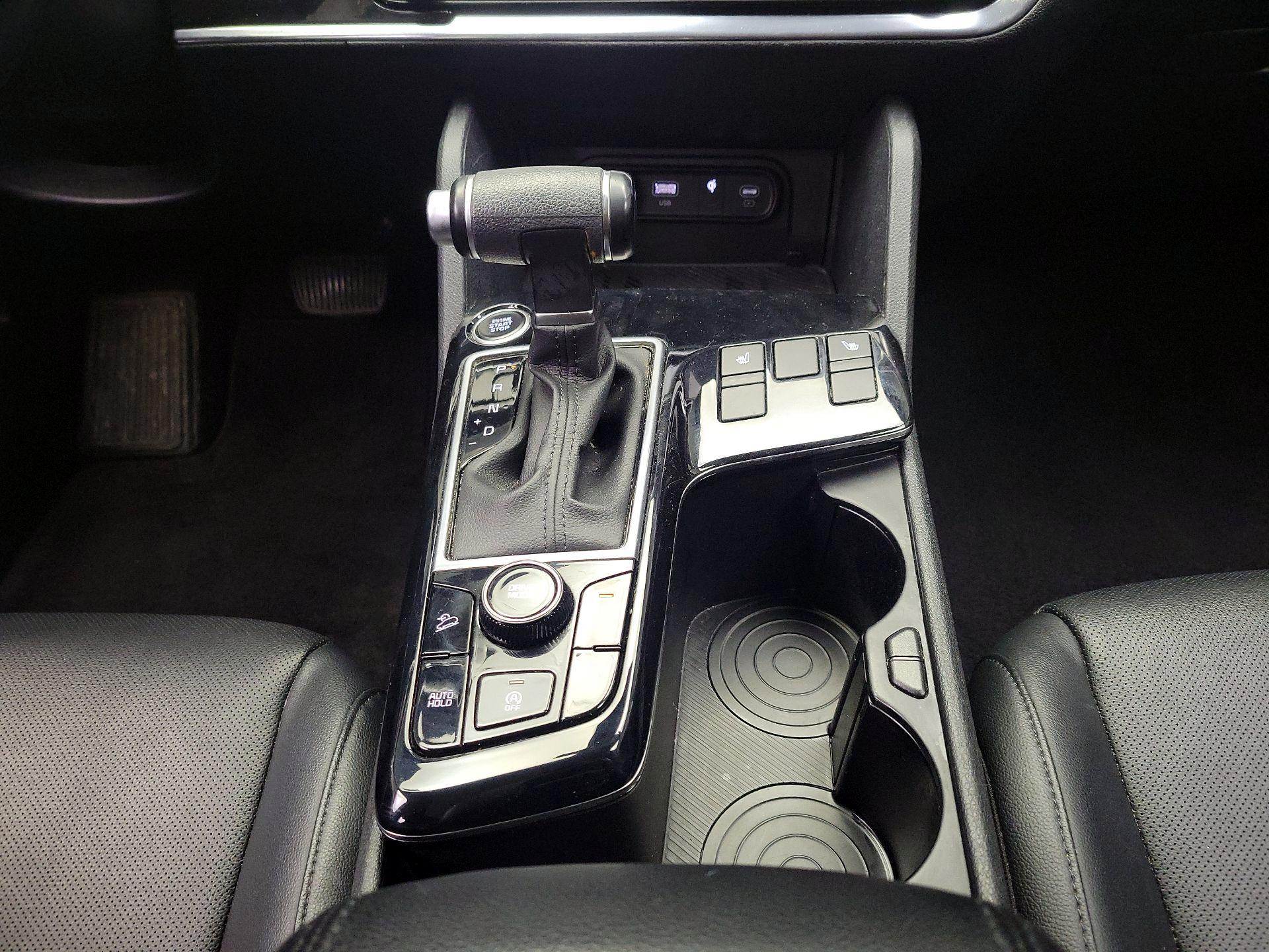 Thumbnail: 2023 Kia Sportage - 18