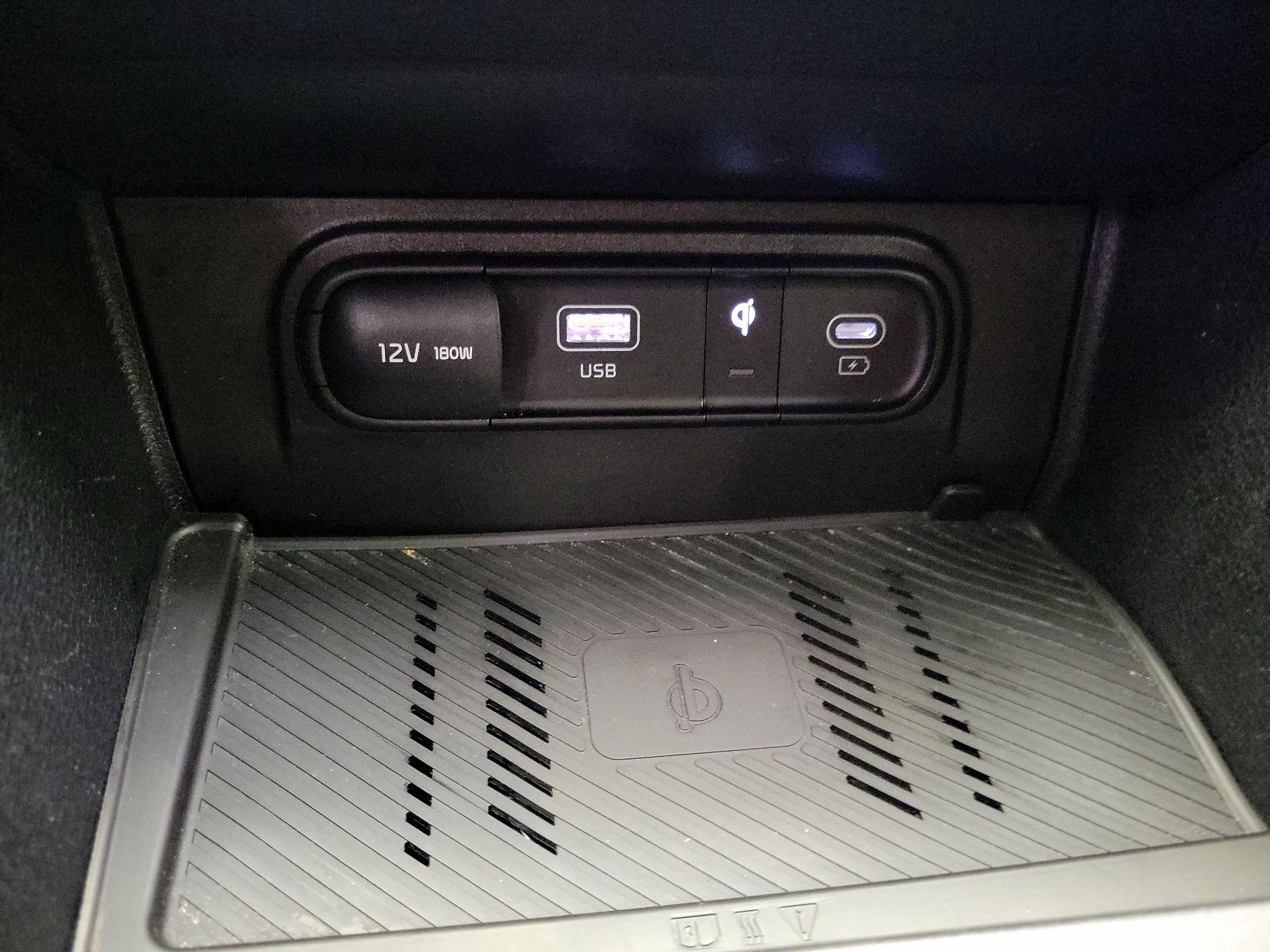 Thumbnail: 2023 Kia Sportage - 19