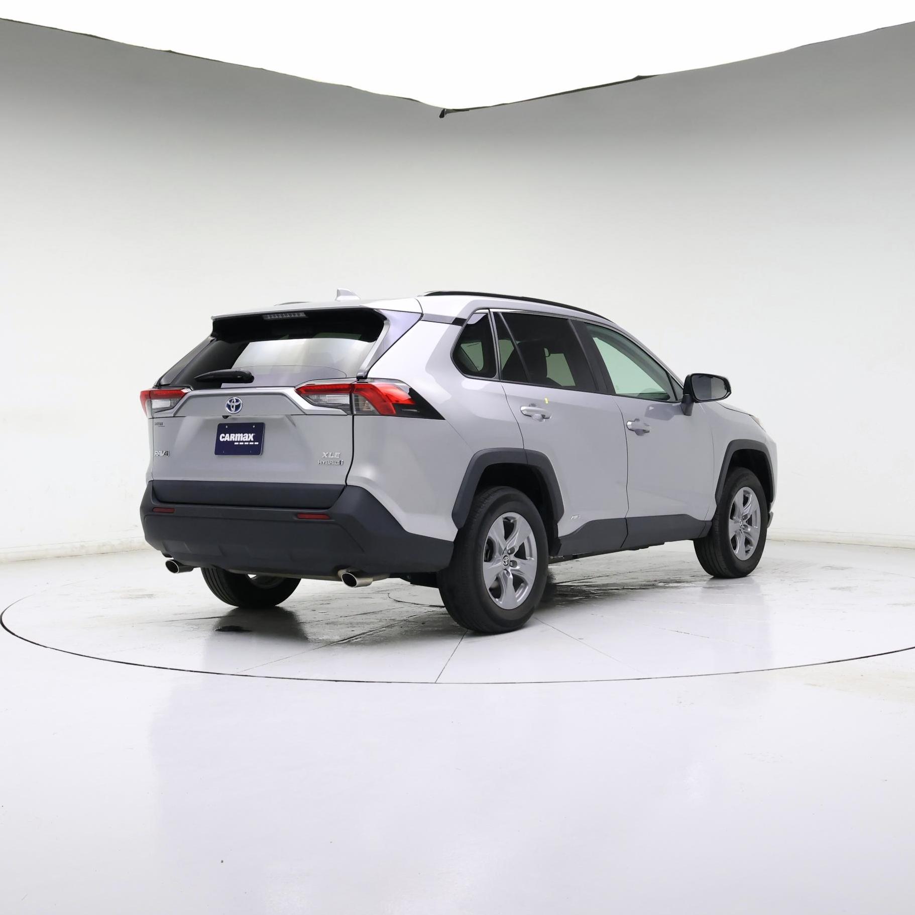 Thumbnail: 2022 Toyota RAV4 - 8