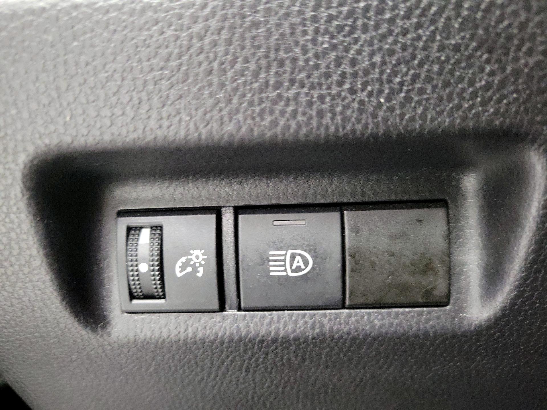 Thumbnail: 2025 Toyota RAV4 - 13