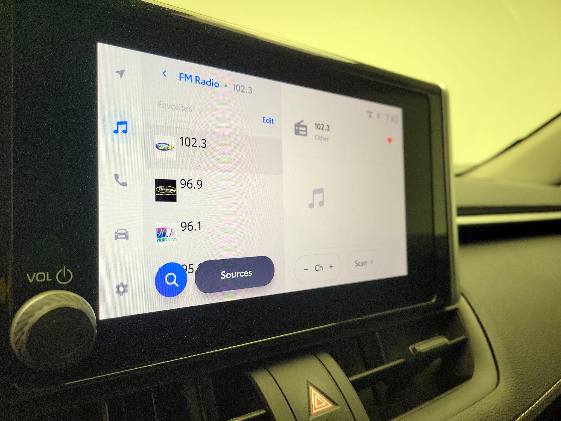 Thumbnail: 2025 Toyota RAV4 - 15