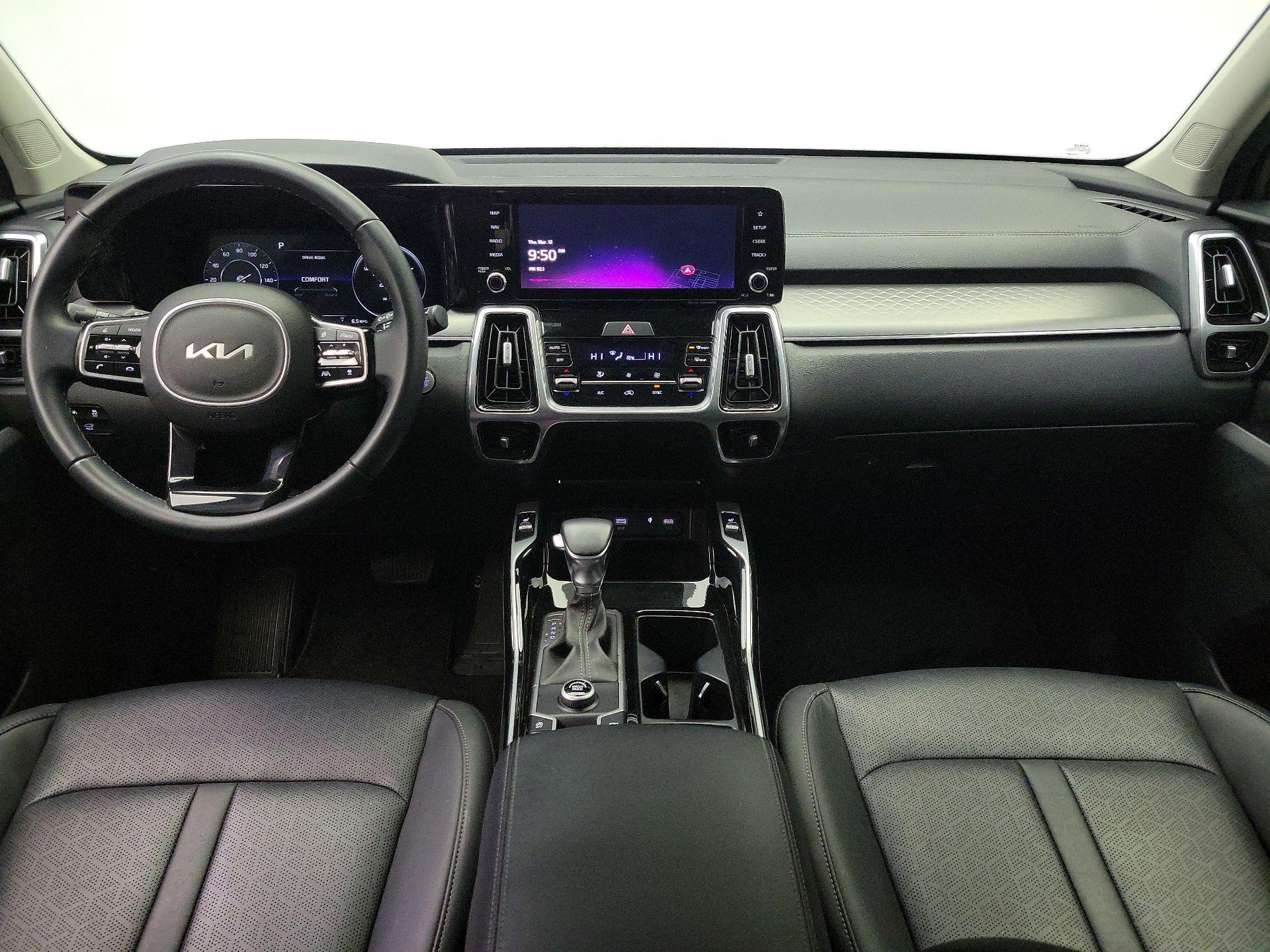 Thumbnail: 2023 Kia Sorento - 9