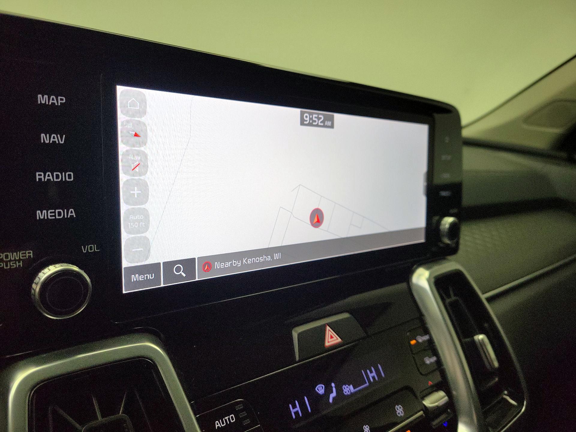 Thumbnail: 2023 Kia Sorento - 13